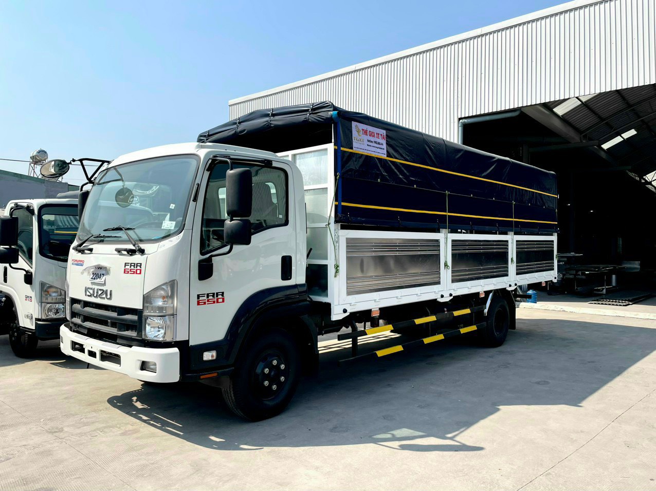 Hình ảnh xe ISUZU FRR650