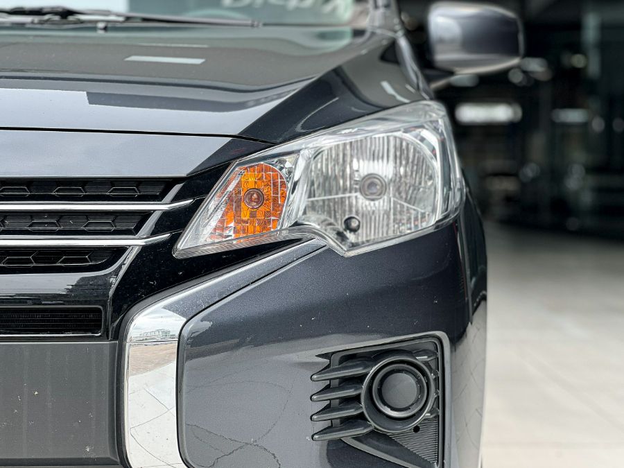 Hình ảnh xe MITSUBISHI ATTRAGE MT - 2025 - XÁM- XE MỚI 100%