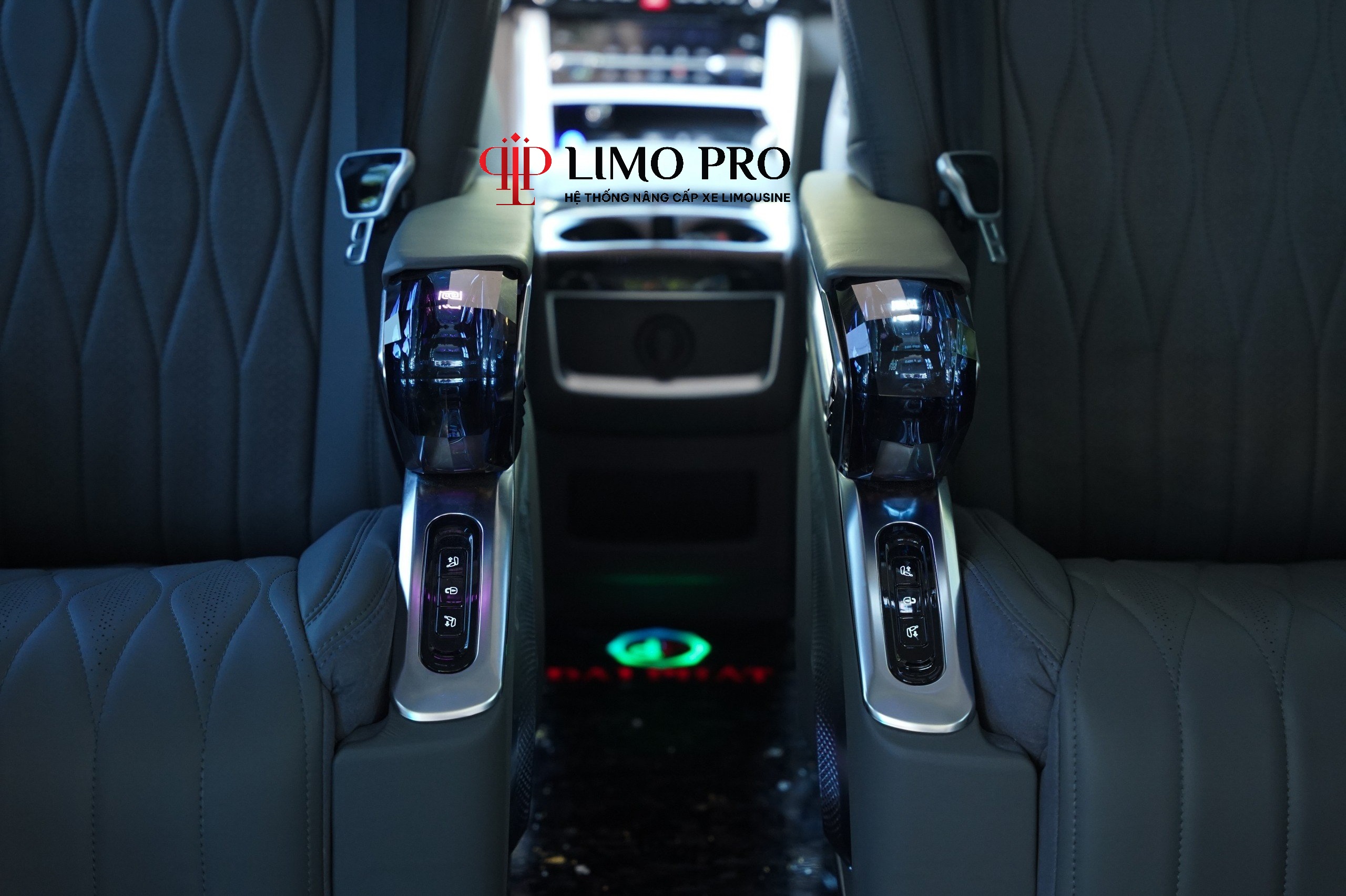 Hình ảnh xe 𝐁𝐈Ế𝐍 𝐗𝐄 𝐓𝐇À𝐍𝐇 𝐏𝐇Ò𝐍𝐆 𝐊𝐇Á𝐂𝐇 𝐒𝐈Ê𝐔 𝐒𝐀𝐍𝐆