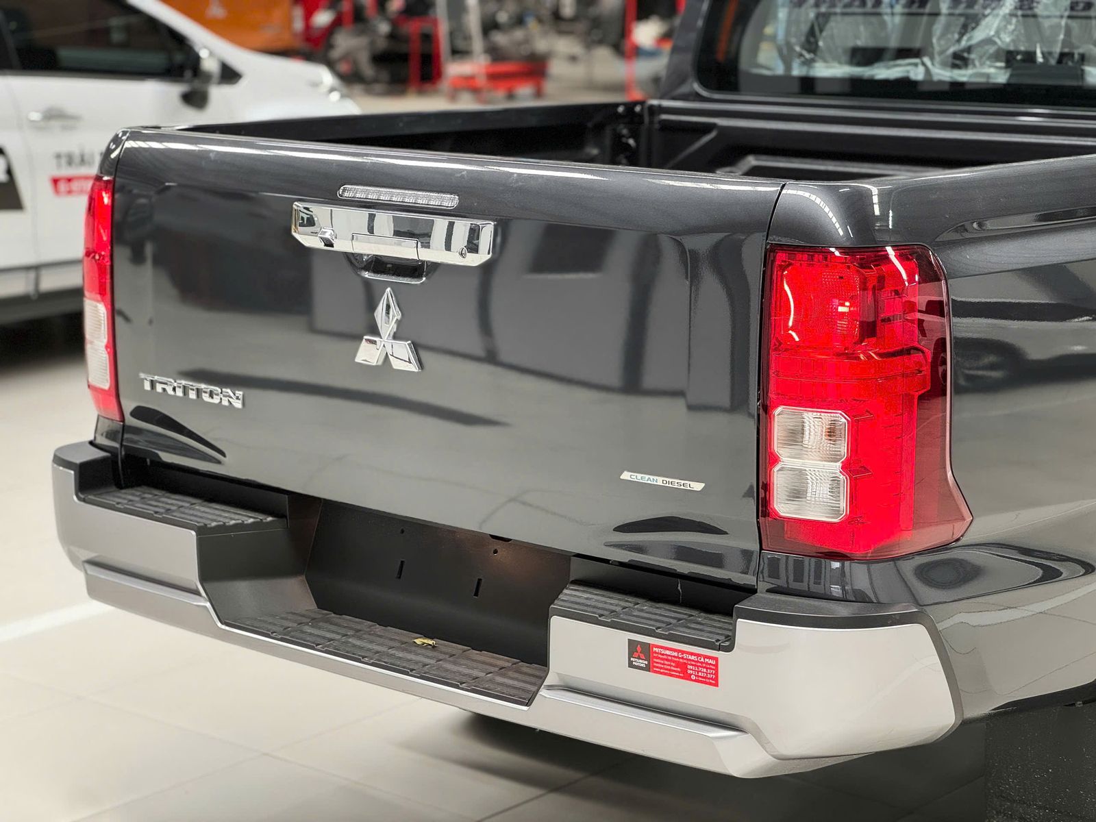 Hình ảnh xe MITSUBISHI TRITON GLX 2025