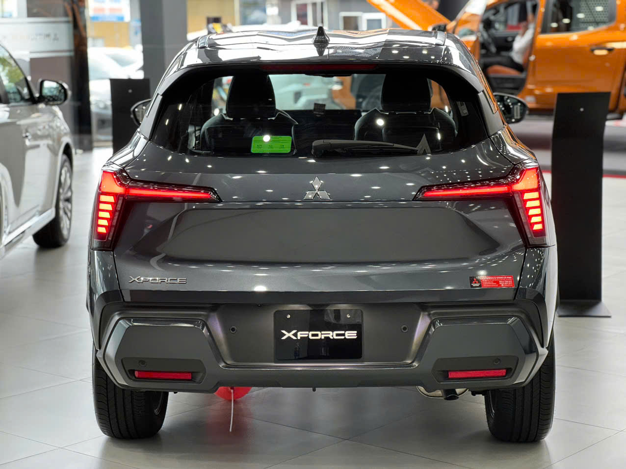 Hình ảnh xe MITSUBISHI XFORCE PREMIUM - 2025