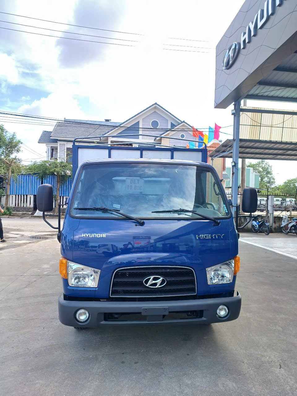 Hình ảnh xe HYUNDAI MIGHTY W750 EURO 5