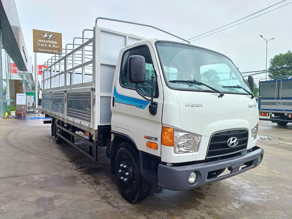 Hình ảnh xe 𝐇𝐘𝐔𝐍𝐃𝐀𝐈 𝐌𝐈𝐆𝐇𝐓𝐘 𝐖𝟏𝟏 𝐒𝐄𝐑𝐈𝐄𝐒 - Chỉ với hơn 200 triệu