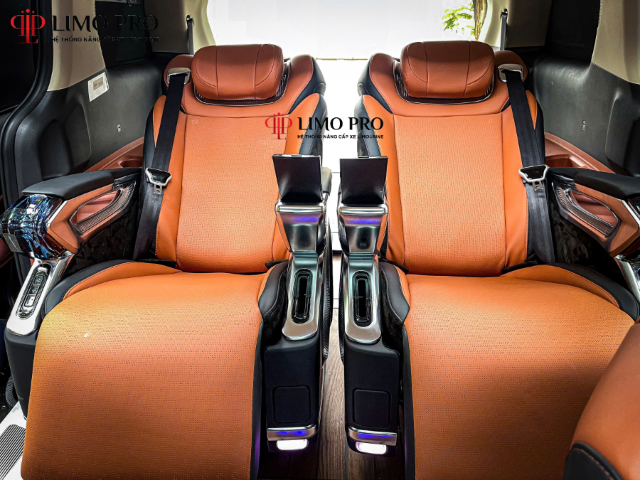 Hình ảnh xe Muốn nâng cấp Limousine nhưng vẫn giữ màu nội thất zin theo xe?