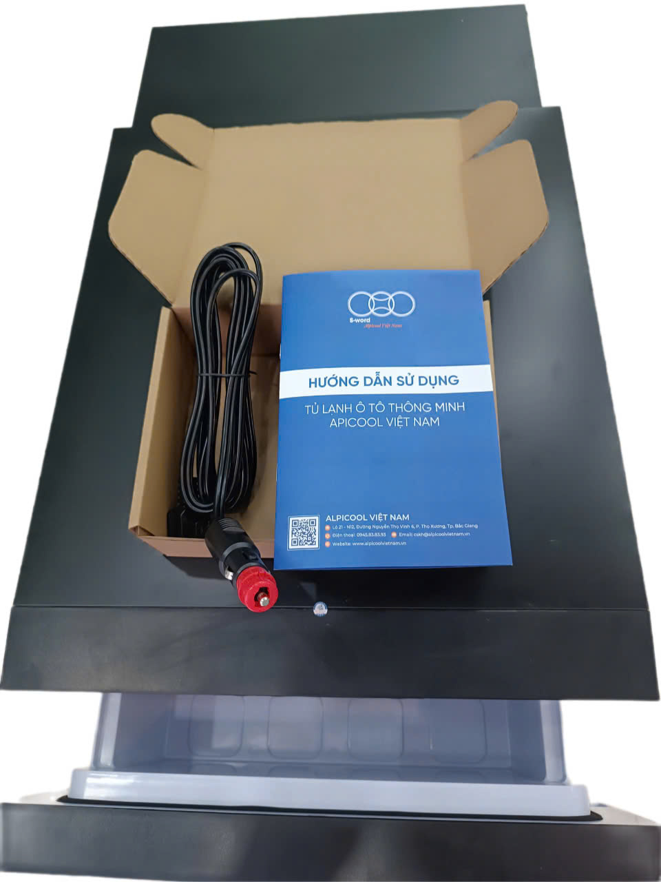 Hình ảnh xe Alpicool D30 - Tủ lạnh ô tô thông minh cao cấp