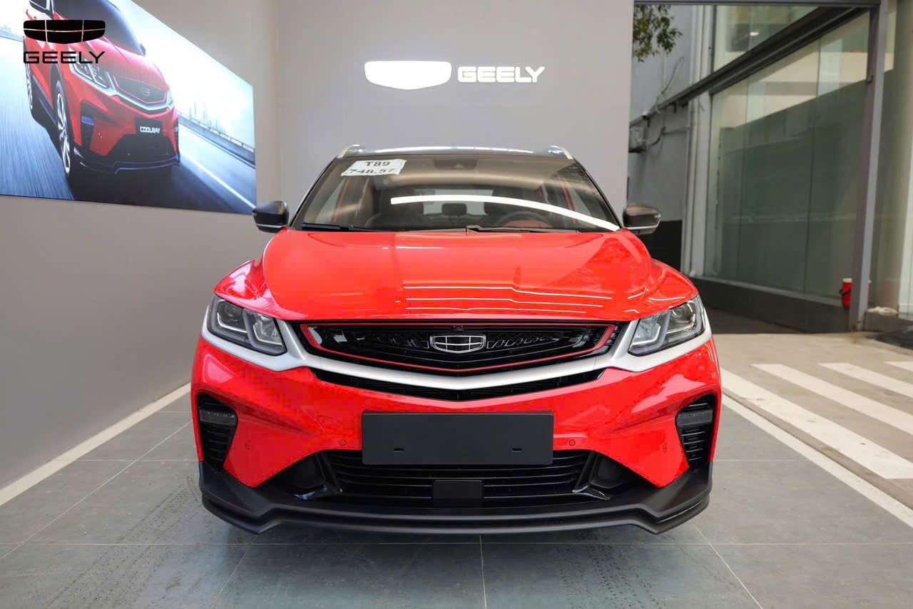 Hình ảnh xe GEELY COOLRAY PREMIUM 2025 MÀU ĐỎ