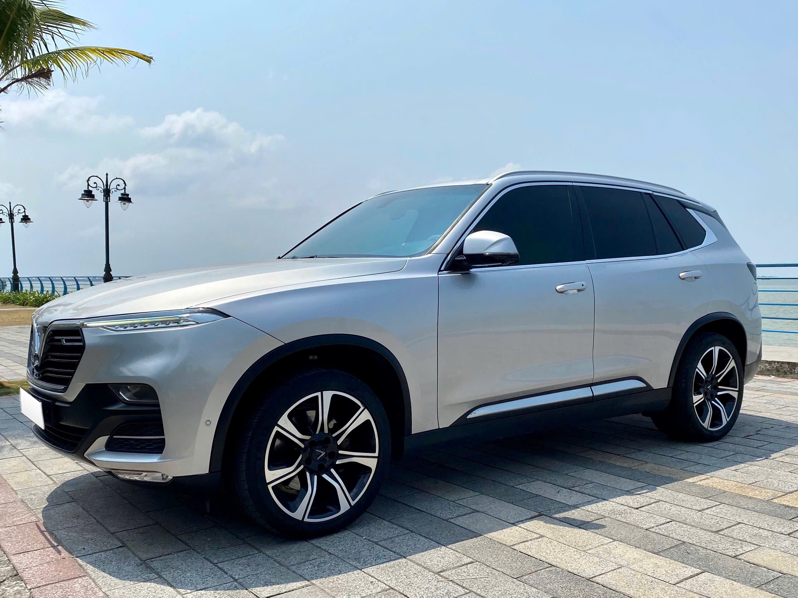 Hình ảnh xe VINFAST LUX SA 2.0 2019 - 106.000KM