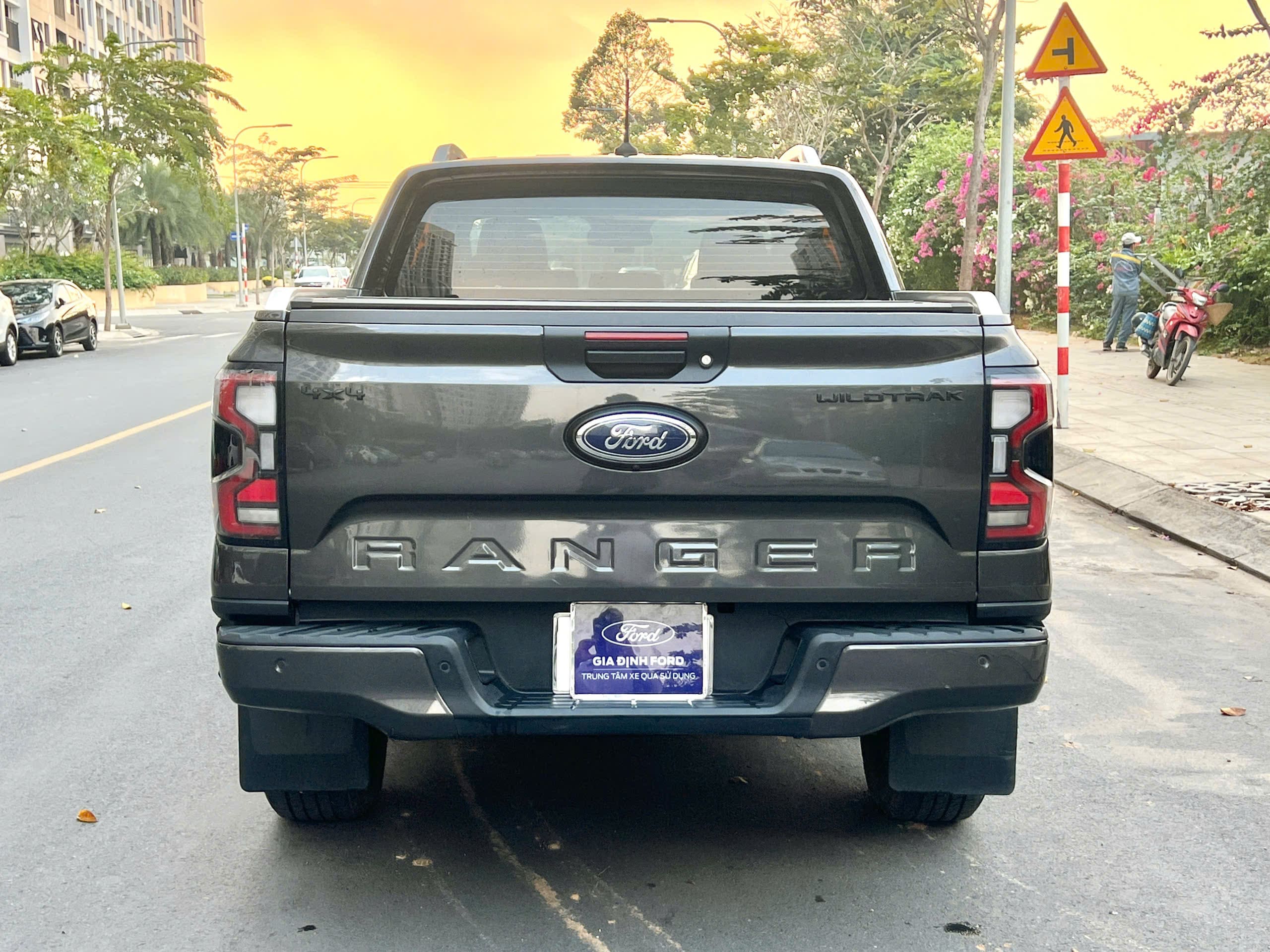 Hình ảnh xe FORD RANGER WILDTRAK 2023 - 17.000KM