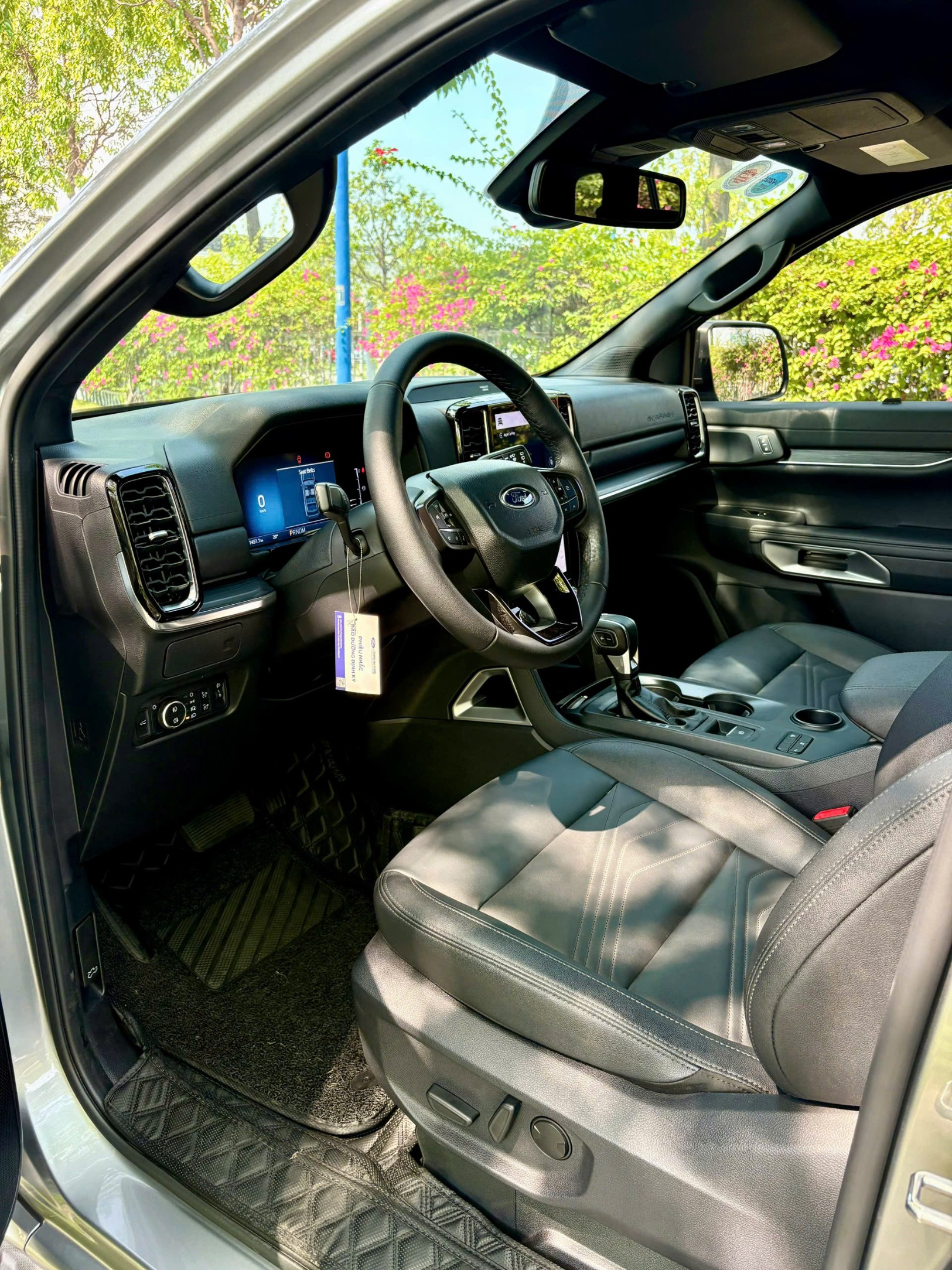 Hình ảnh xe FORD EVEREST NEXTGEN TITANIUM 2022 - 11.000KM