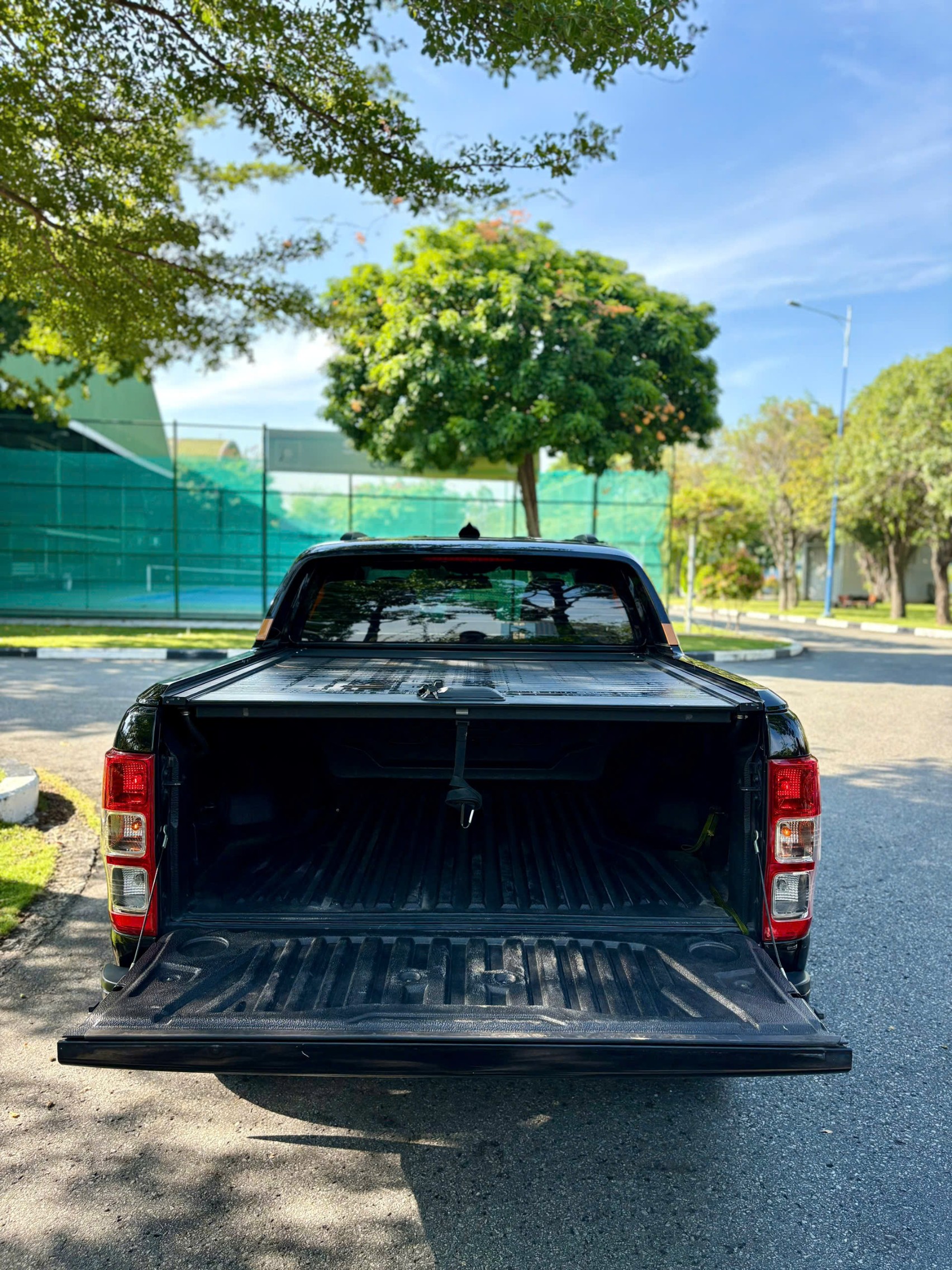 Hình ảnh xe FORD XLS 2.2 MT 2022 - 60.000KM