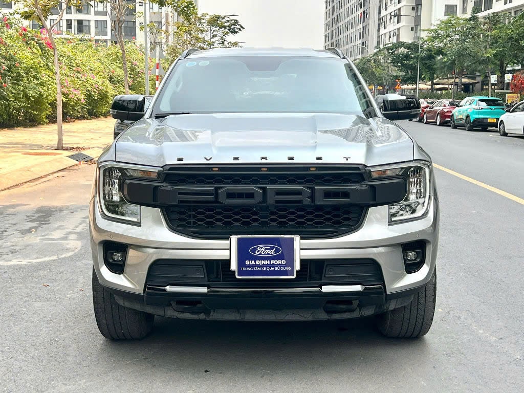 Hình ảnh xe FORD EVEREST SPORT 2023 - 50.000KM