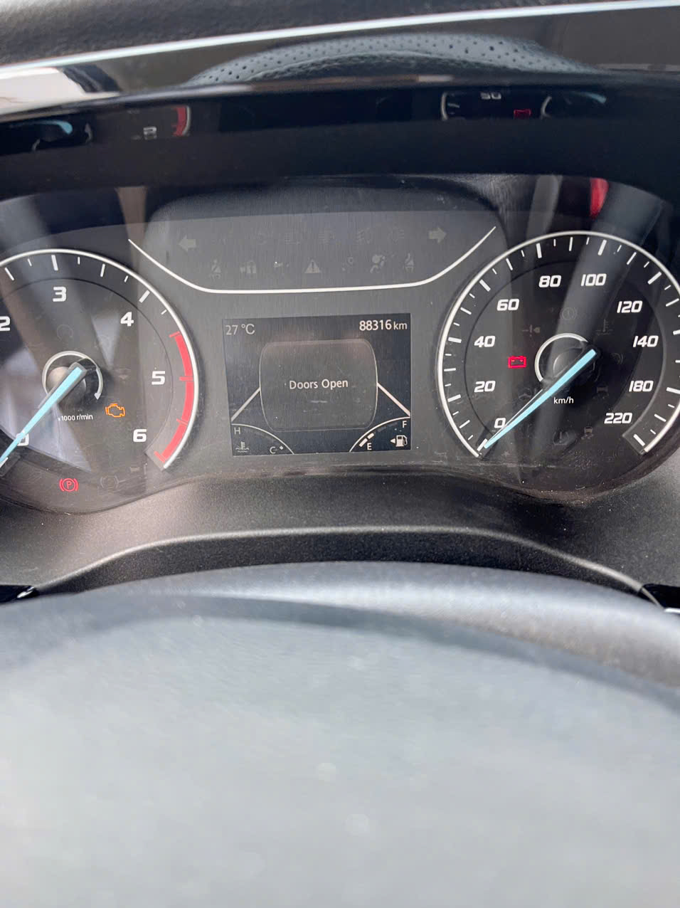 Hình ảnh xe FORD TRANSIT 2022 - 88.000KM