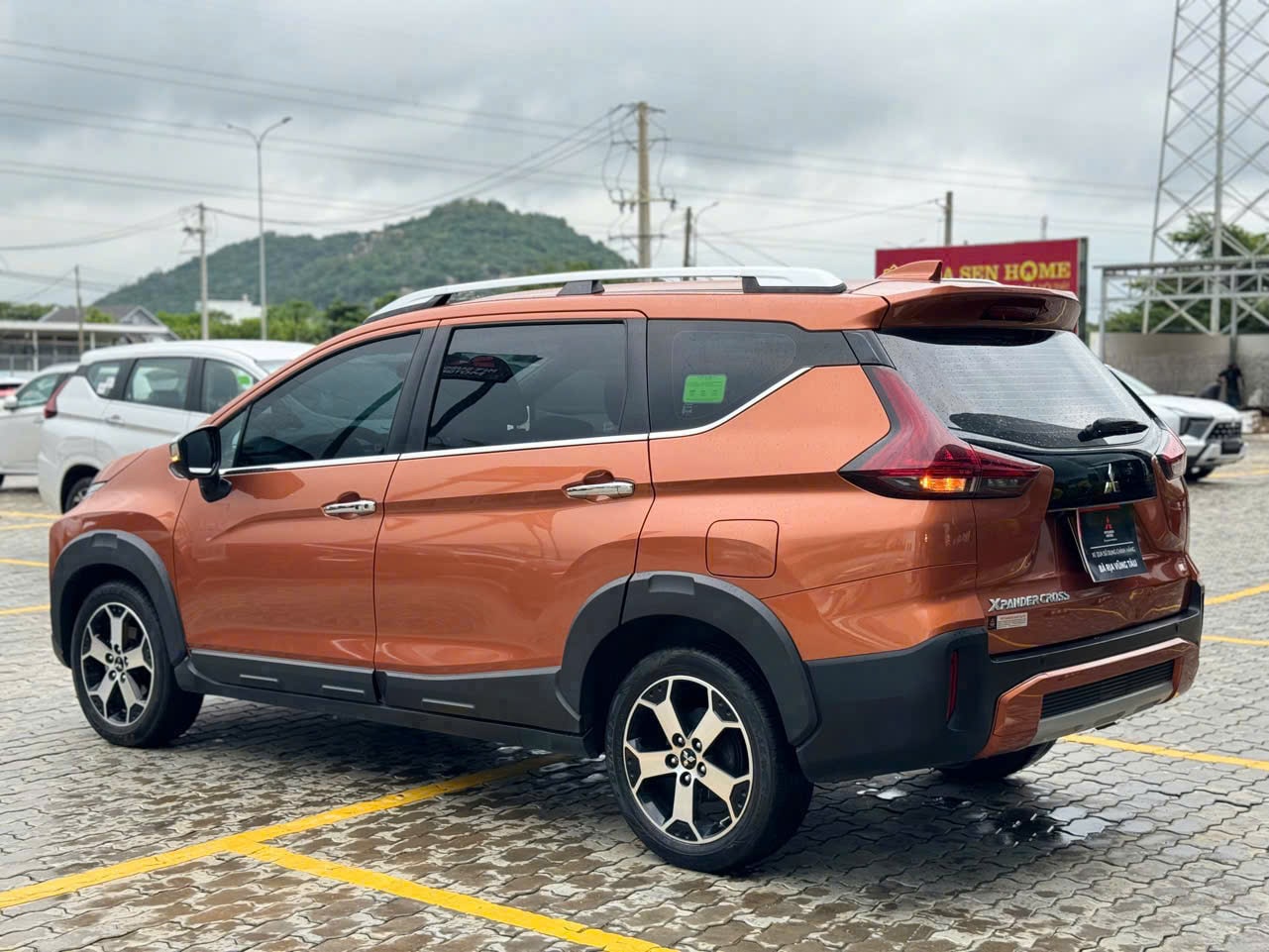 Hình ảnh xe MITSUBISHI XPANDER CROSS 2022 - 91.000KM