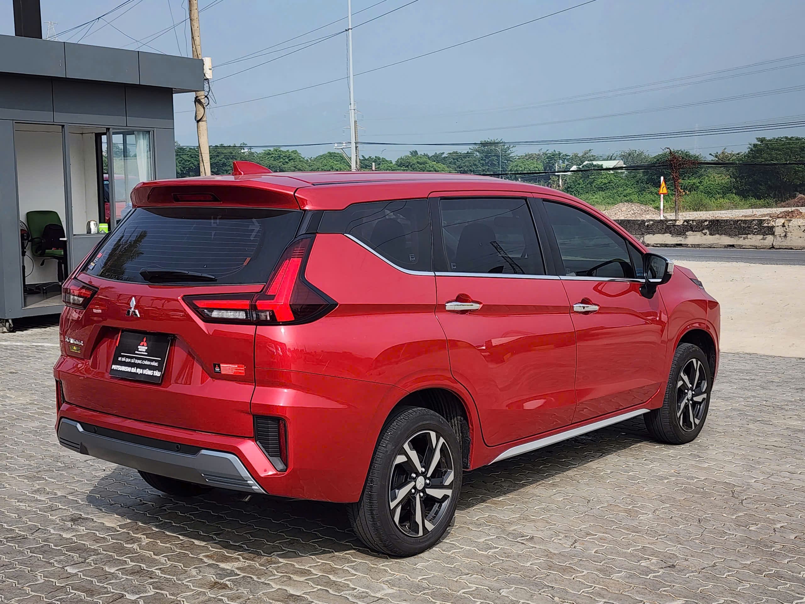 Hình ảnh xe MITSUBISHI XPANDER PREMIUM 2023 - 30.000KM