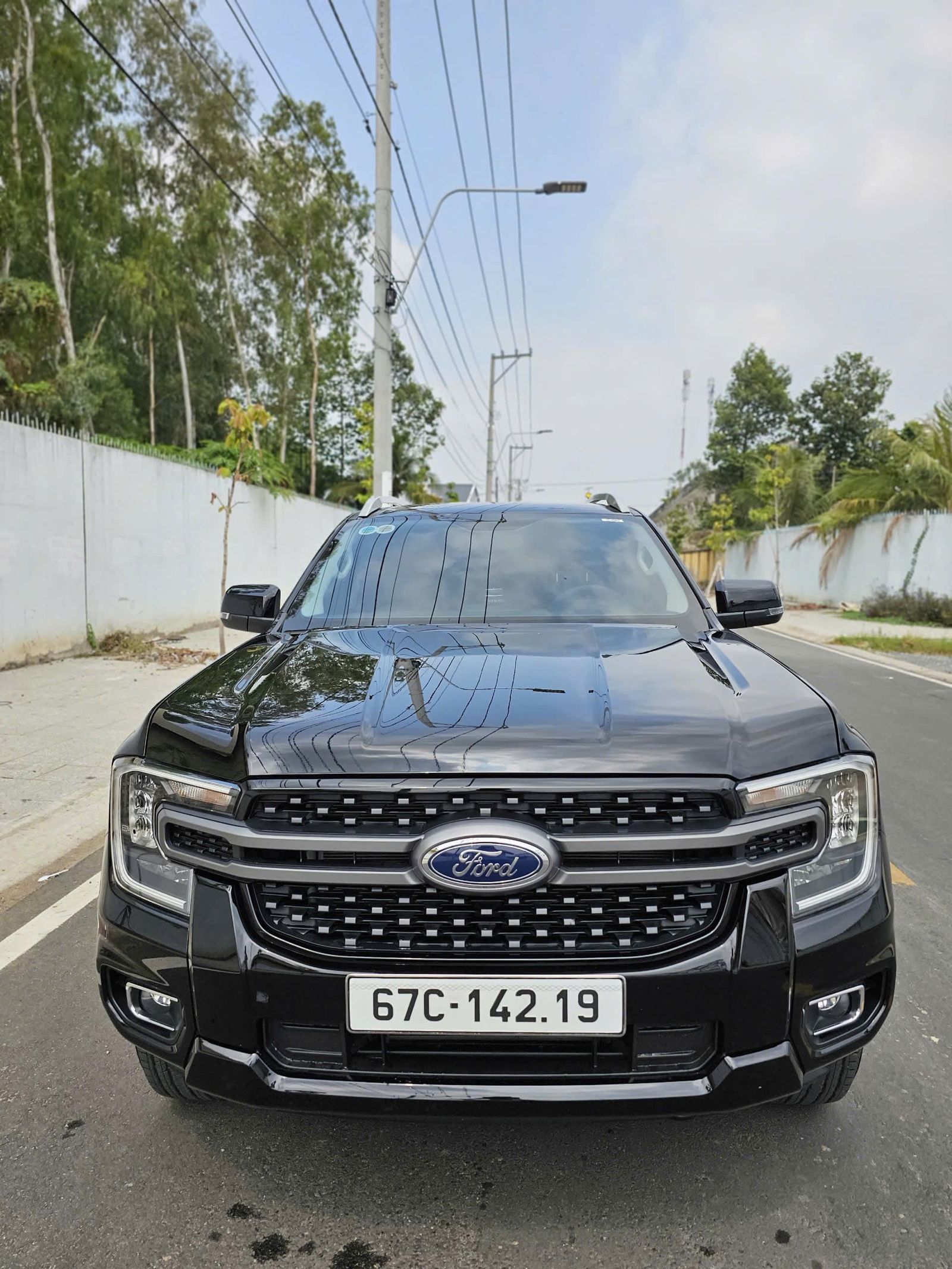 Hình ảnh xe FORD RANGER XLS 4X4 (AT) 2024 - 4.500KM