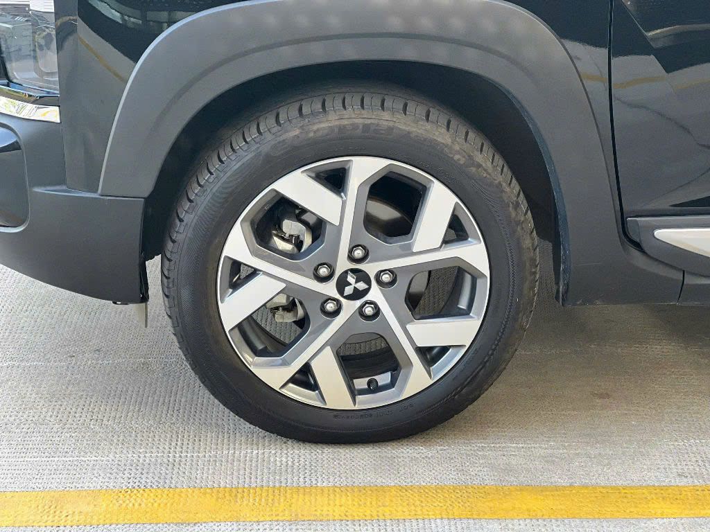 Hình ảnh xe MITSUBISHI XPANDER CROSS 2023 - 23.000KM