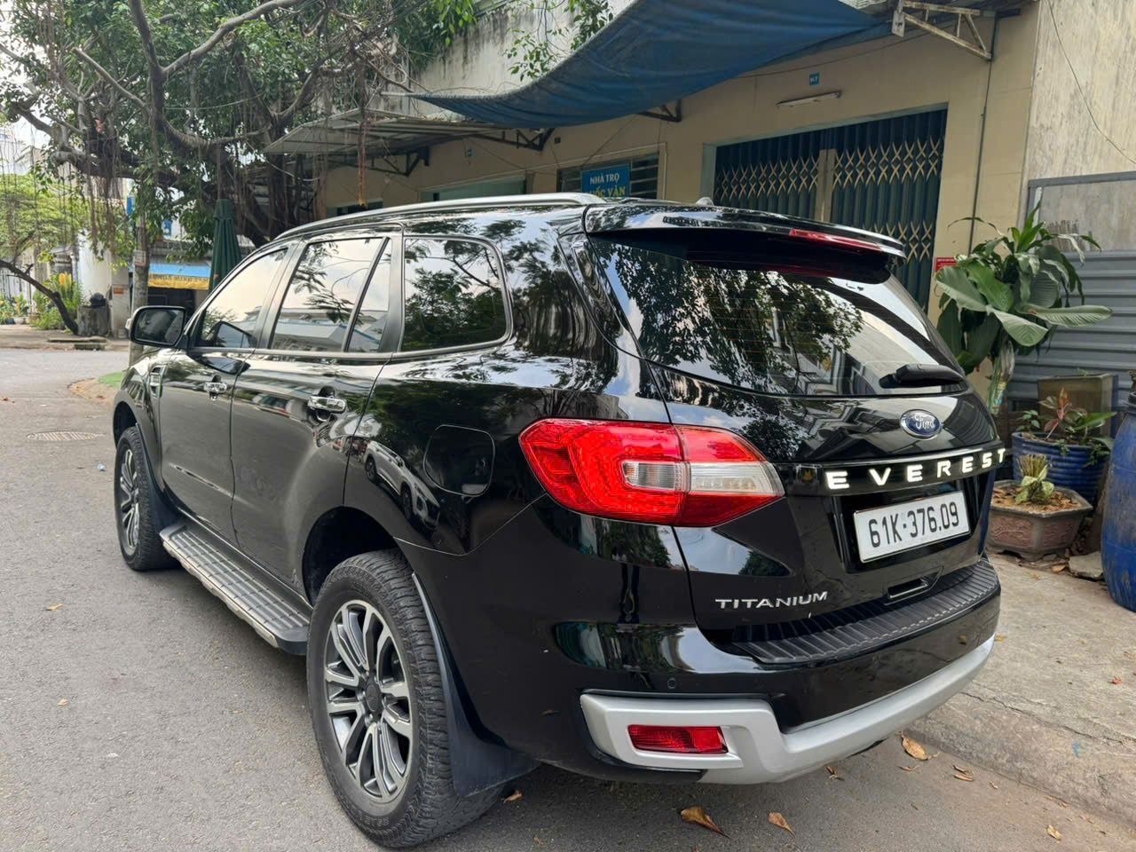 Hình ảnh xe FORD EVEREST TITANIUM 4X4 2019 - 116.000KM