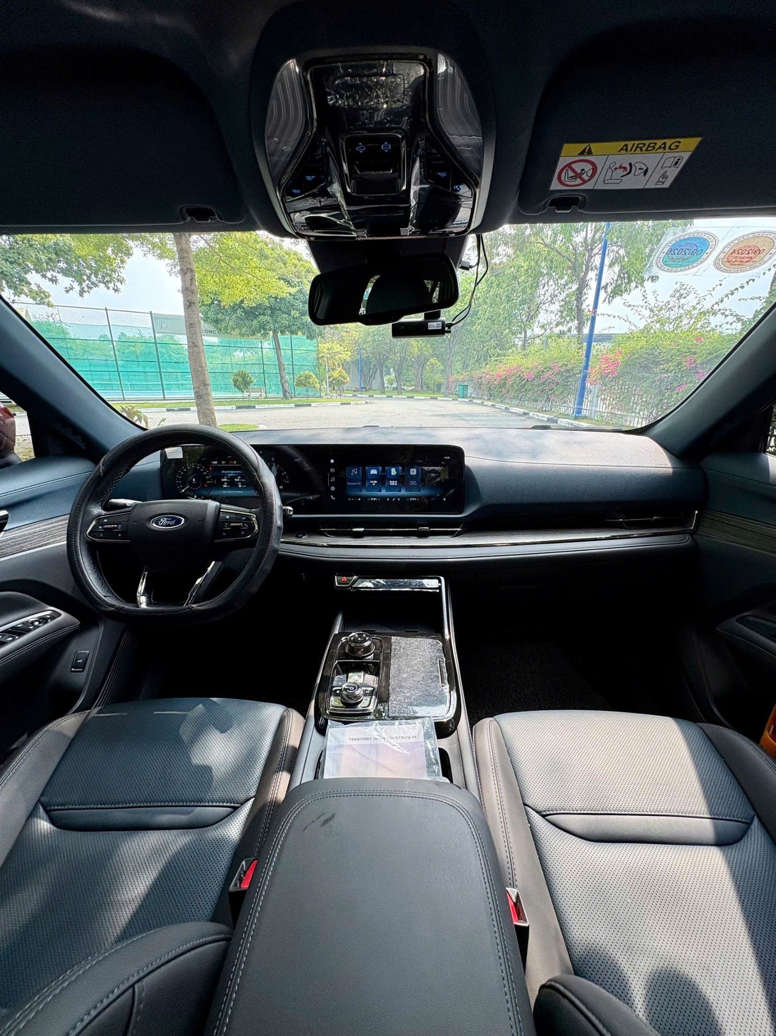Hình ảnh xe FORD TERRITORY TITANIUM X 2023 - 3.490KM