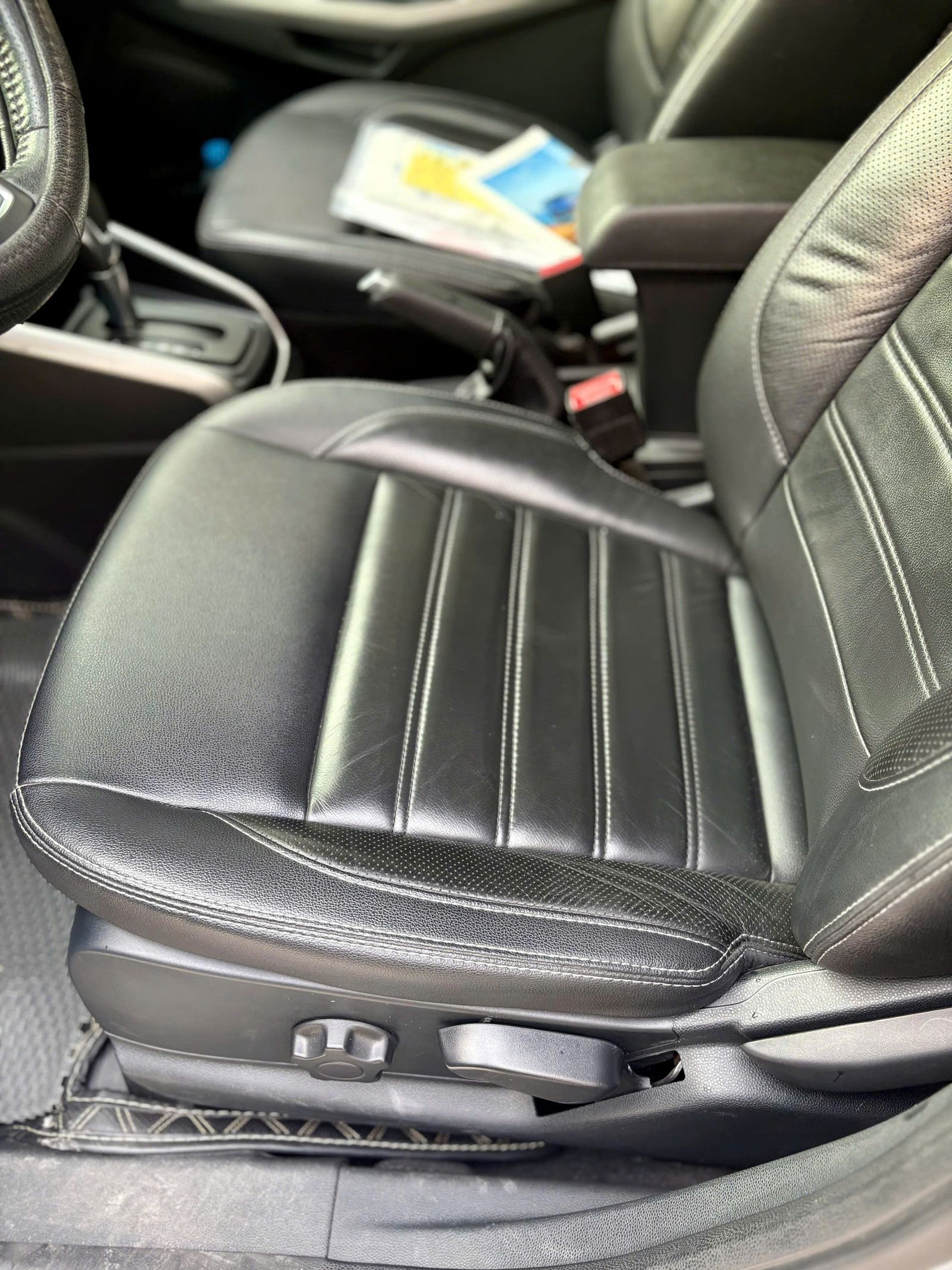 Hình ảnh xe FORD ECOSPORT TITANIUM 1.5L DRAGON 2020 - 54.000KM
