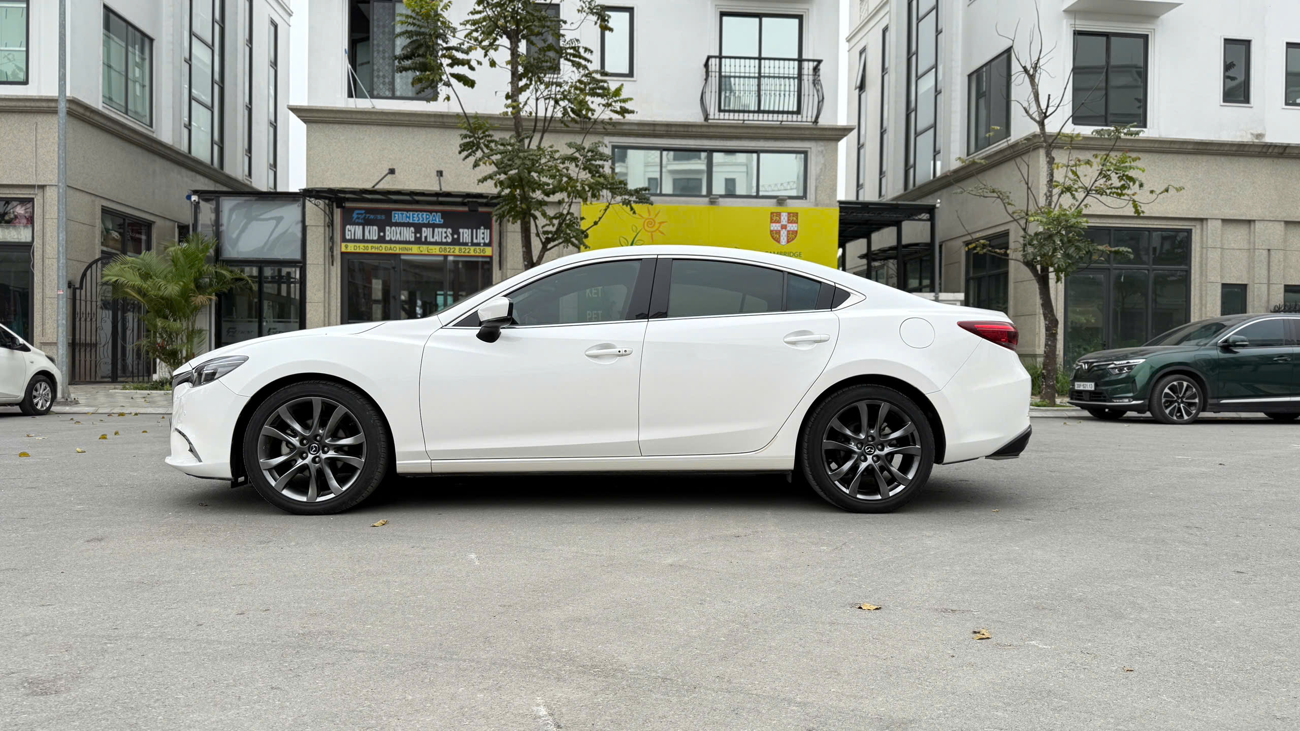 Hình ảnh xe MAZDA 6 2.5AT PREMIUM 2019 - 32.000 KM
