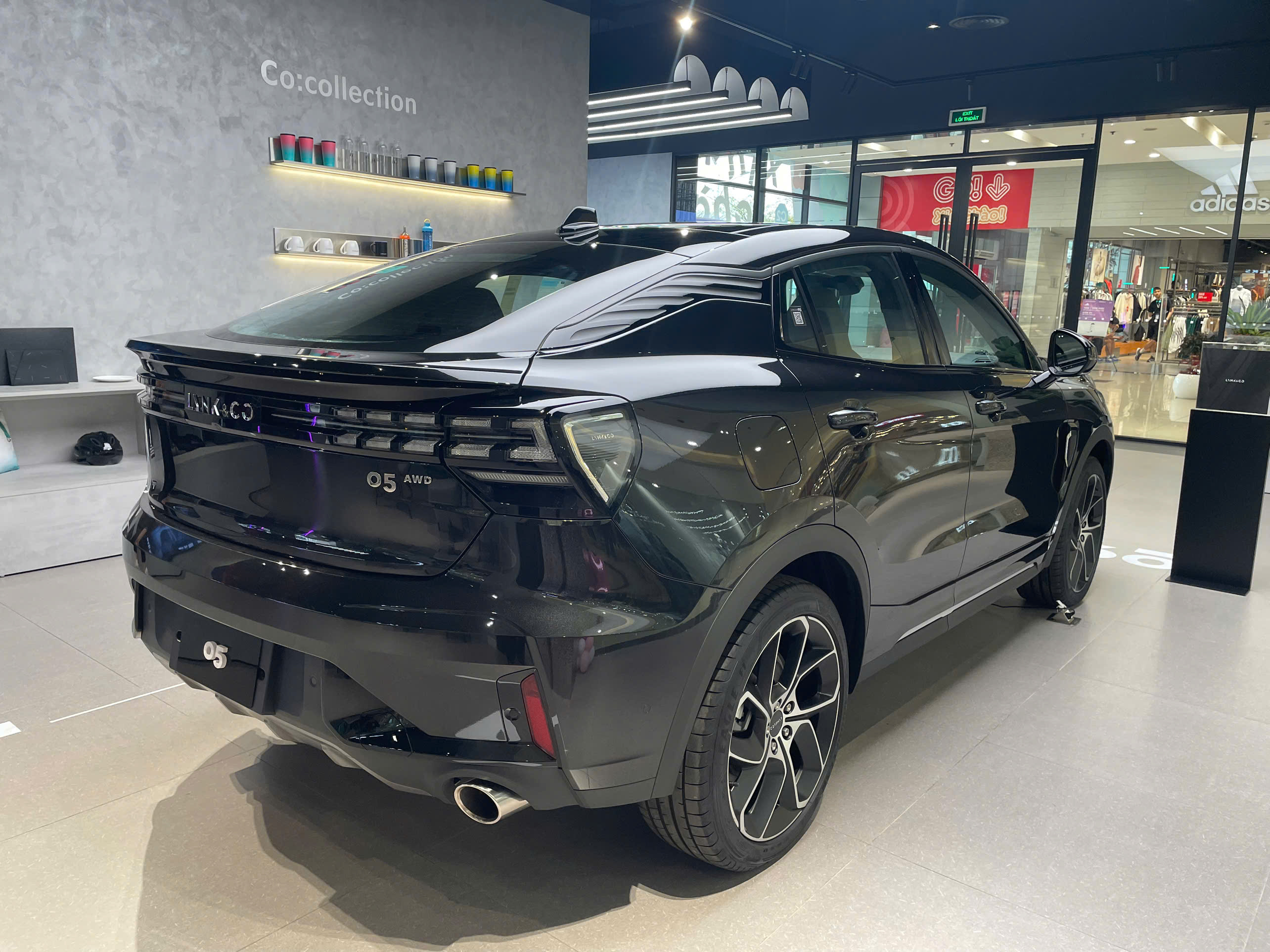 Hình ảnh xe LYNK & CO 05 HYPER HALO