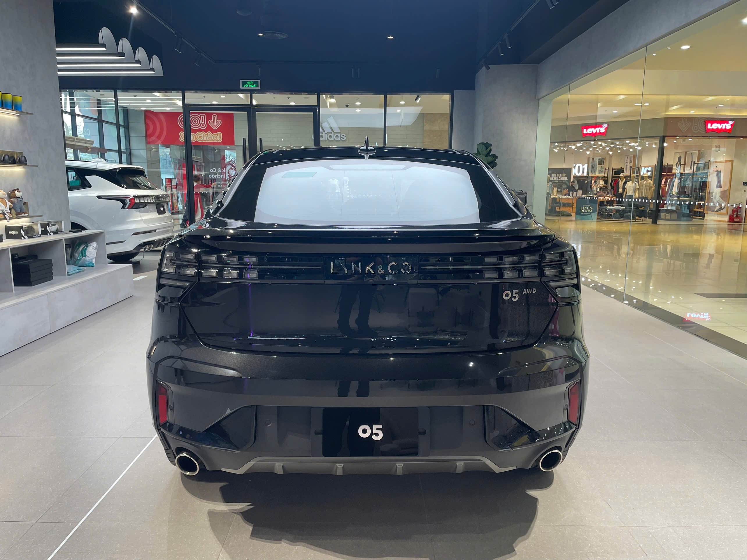 Hình ảnh xe LYNK & CO 05 HYPER HALO