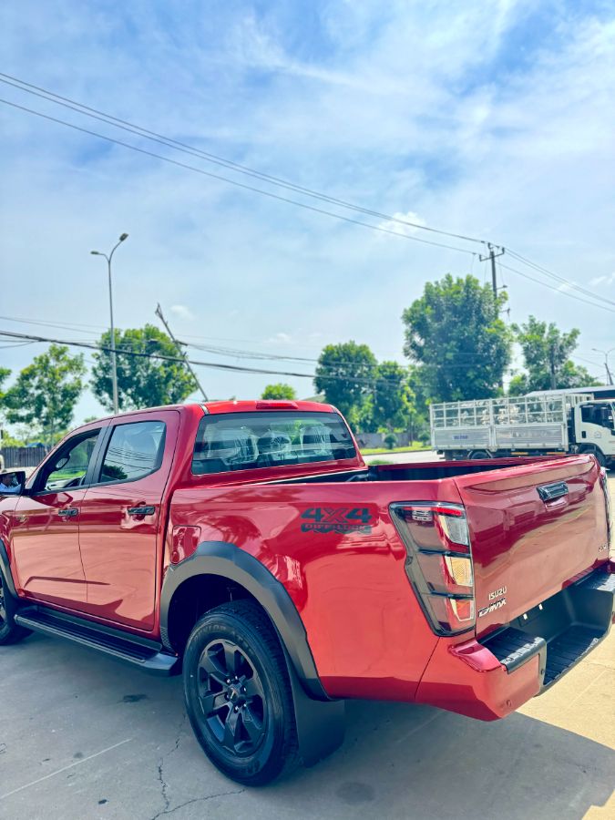 Hình ảnh xe ISUZU DMAX TYPE-Z 4X4 AT - 2025
