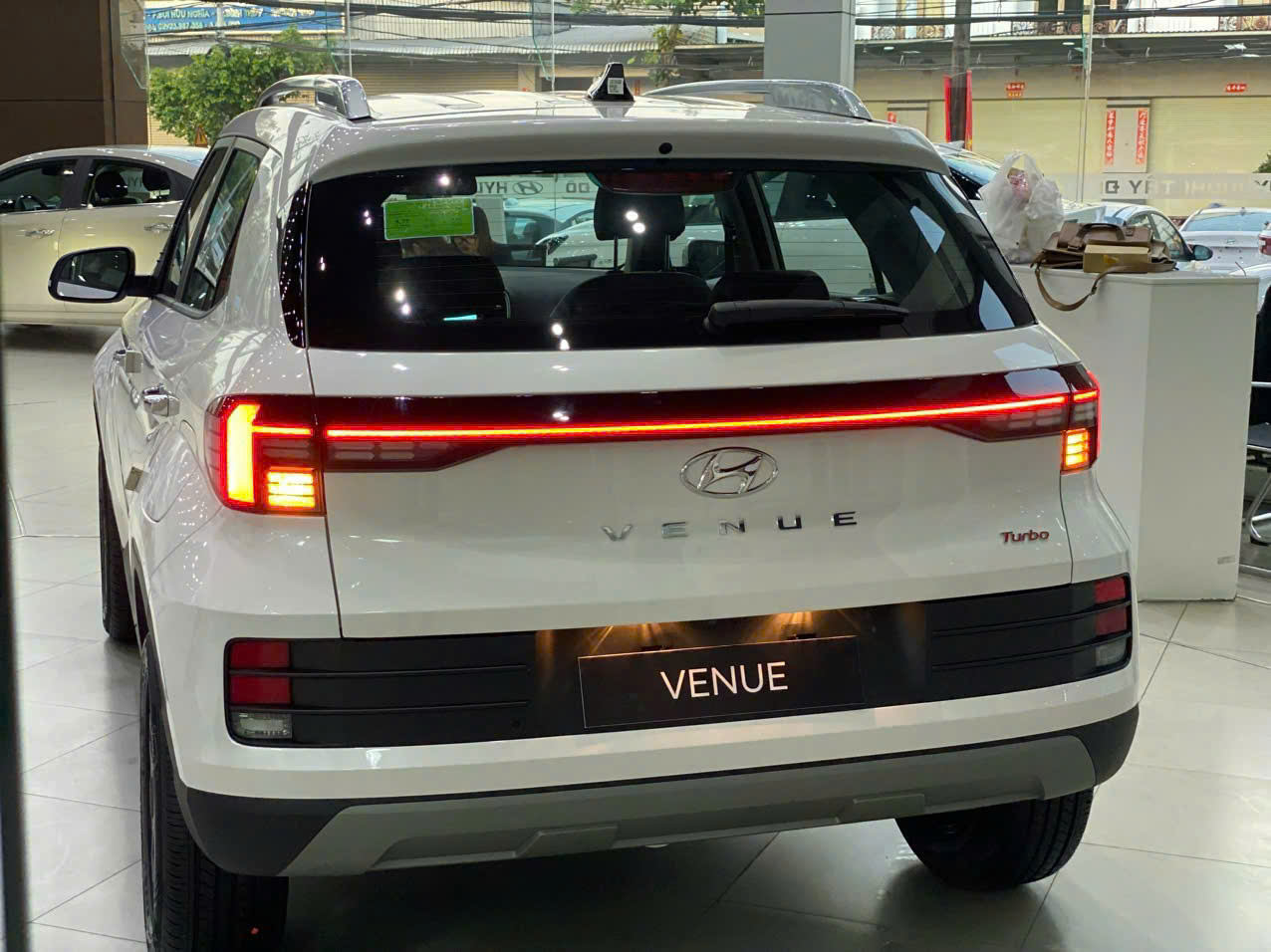 Hình ảnh xe HYUNDAI VENUE 1.0 T-GDi 2025