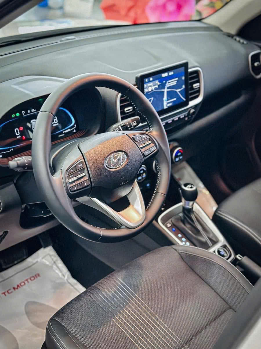 Hình ảnh xe HYUNDAI VENUE 1.0 T-GDi 2025