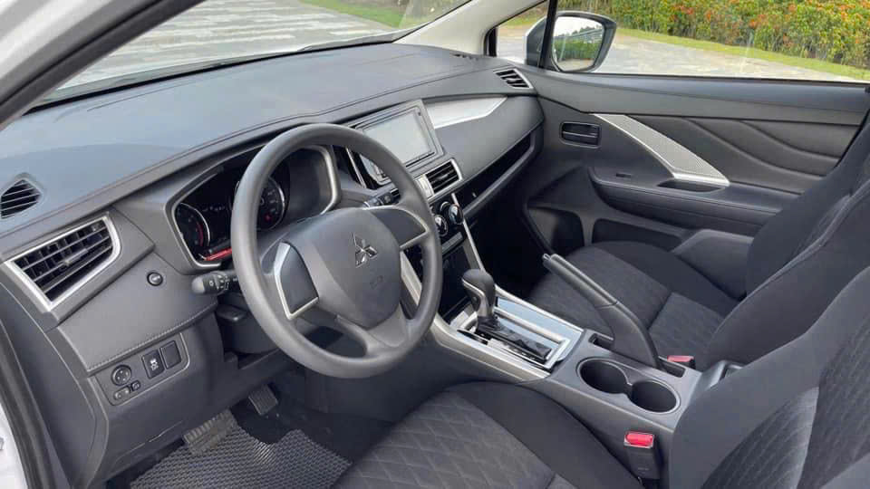 Hình ảnh xe MITSUBISHI XPANDER AT TRẮNG - NEW 2025