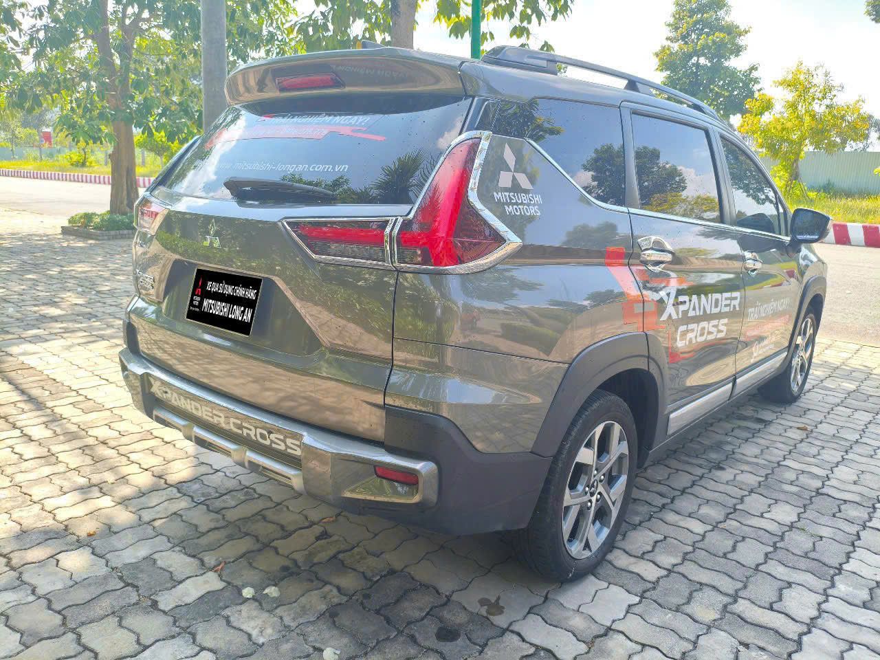Hình ảnh xe THANH LÝ XE DEMO MITSUBISHI XPANDER CROSS 2024 - 42.500KM