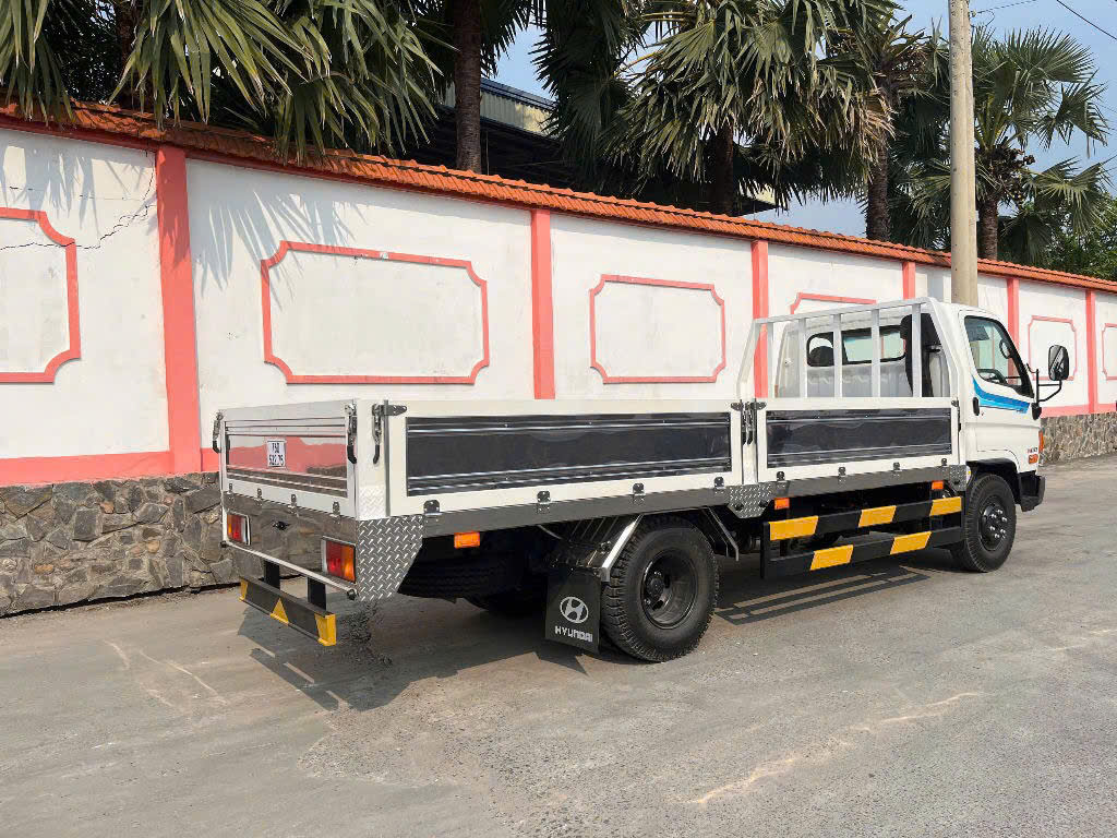 Hình ảnh xe HYUNDAI MIGHTY W11S E5 2025 - THÙNG LỬNG