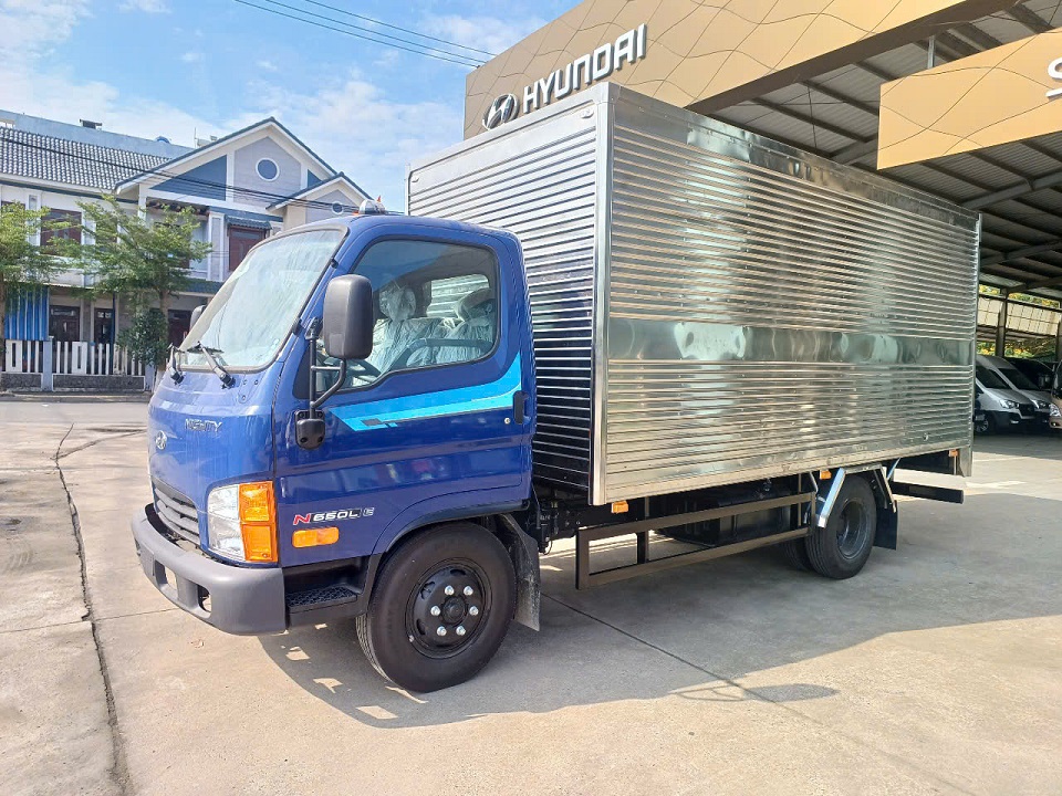 Hình ảnh xe HYUNDAI MIGHTY N650L EURO 5 TẢI TRỌNG 3.5 TẤN