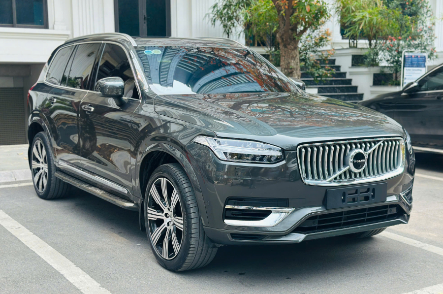 Hình ảnh xe Volvo XC90 T8 AWD Recharge Inscription 2021