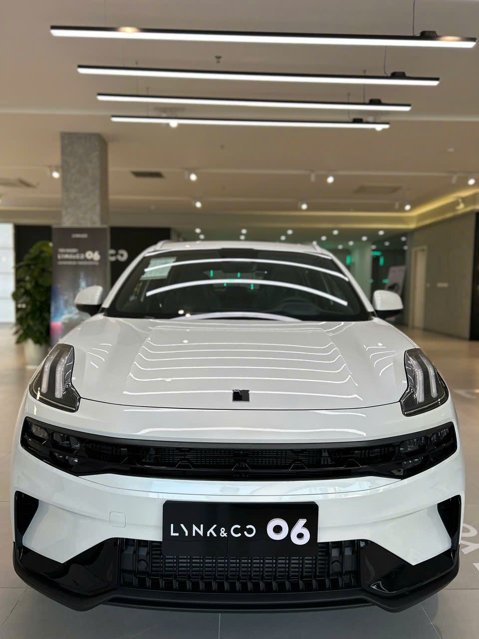 Hình ảnh xe Lynk & Co 06 NEW 100% Model 2025
