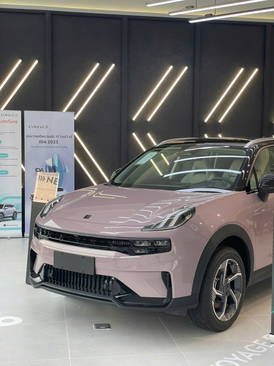 Hình ảnh xe LYNK & CO 06 1.5 TURBO - MỚI 100% - HỒNG LILAC - 2024