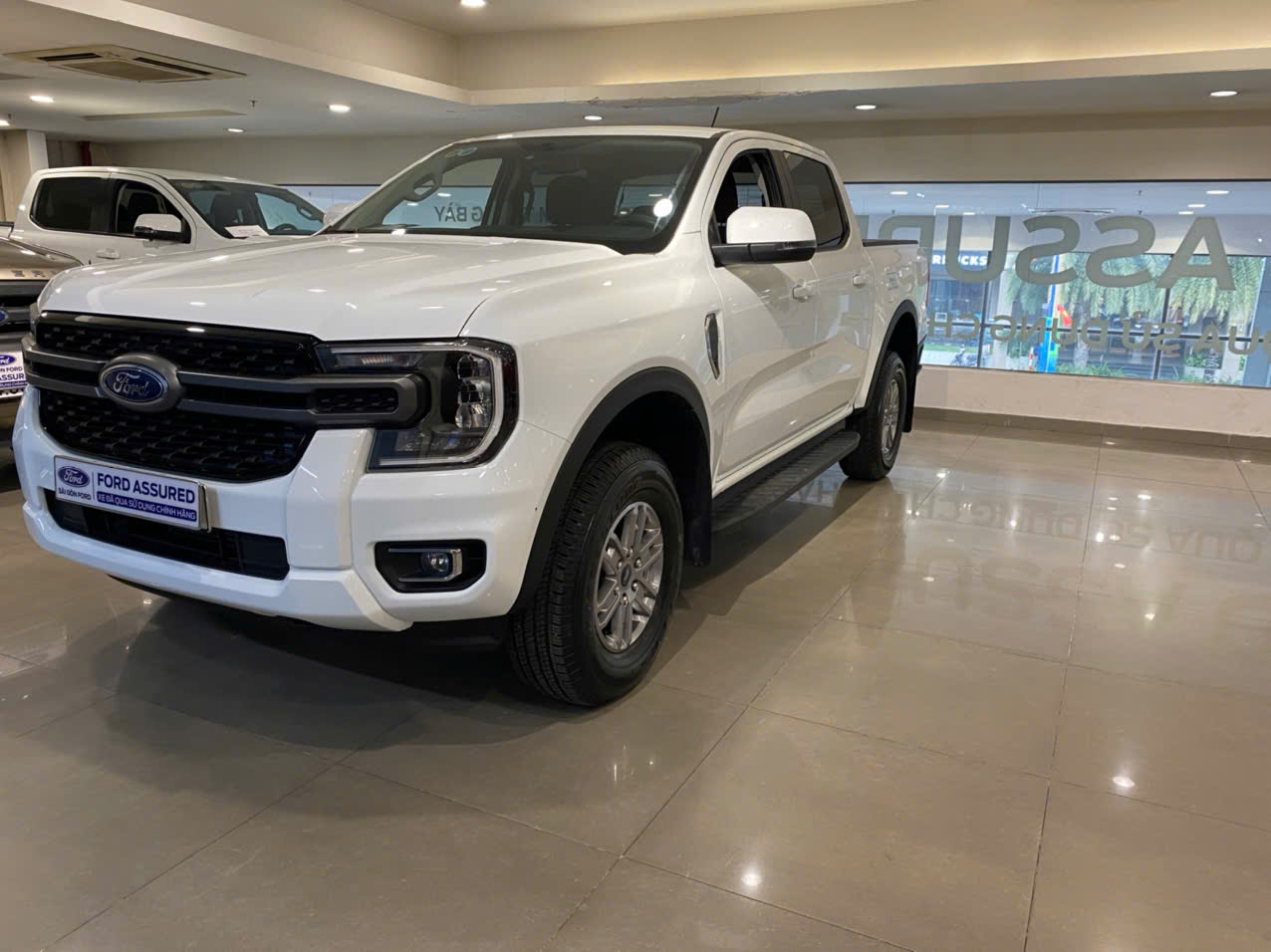 Hình ảnh xe FORD RANGER XLS 4X2 AT 2024 - 8.700KM
