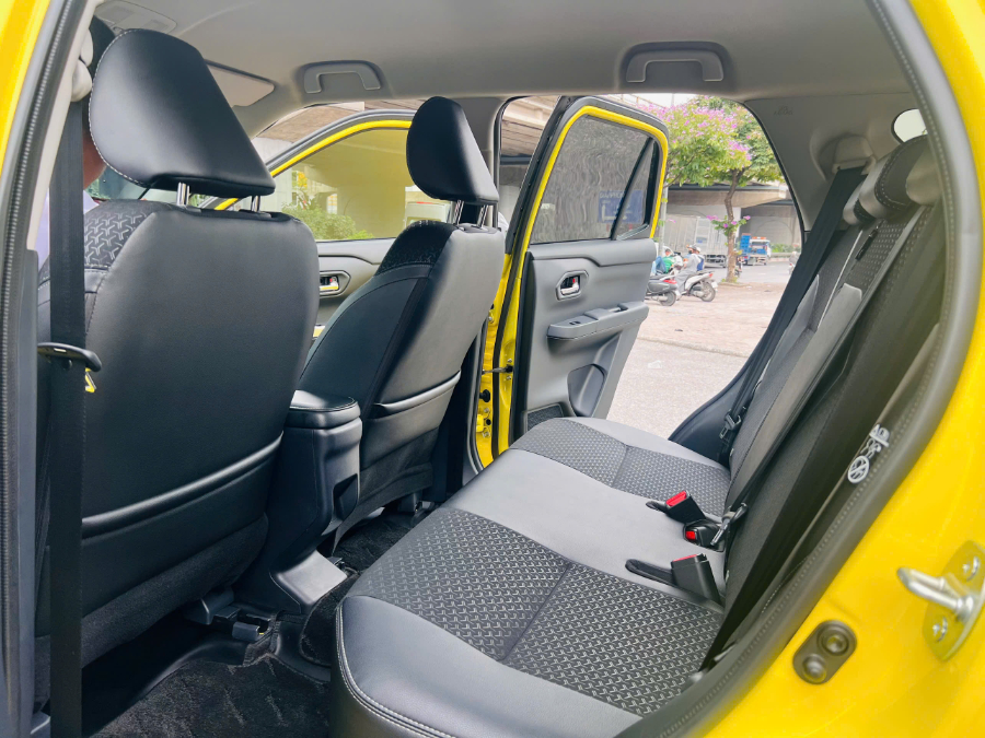 Hình ảnh xe TOYOTA RAIZE 1.0 CVT 2023 - 17000 KM