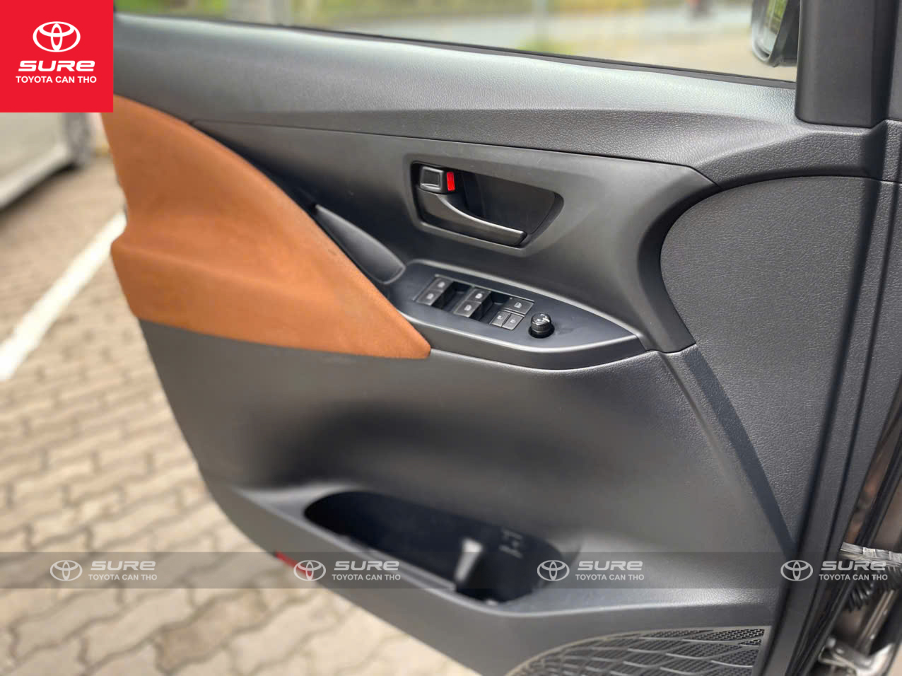 Hình ảnh xe TOYOTA INNOVA E 2017 (MT) - 115.000 Km