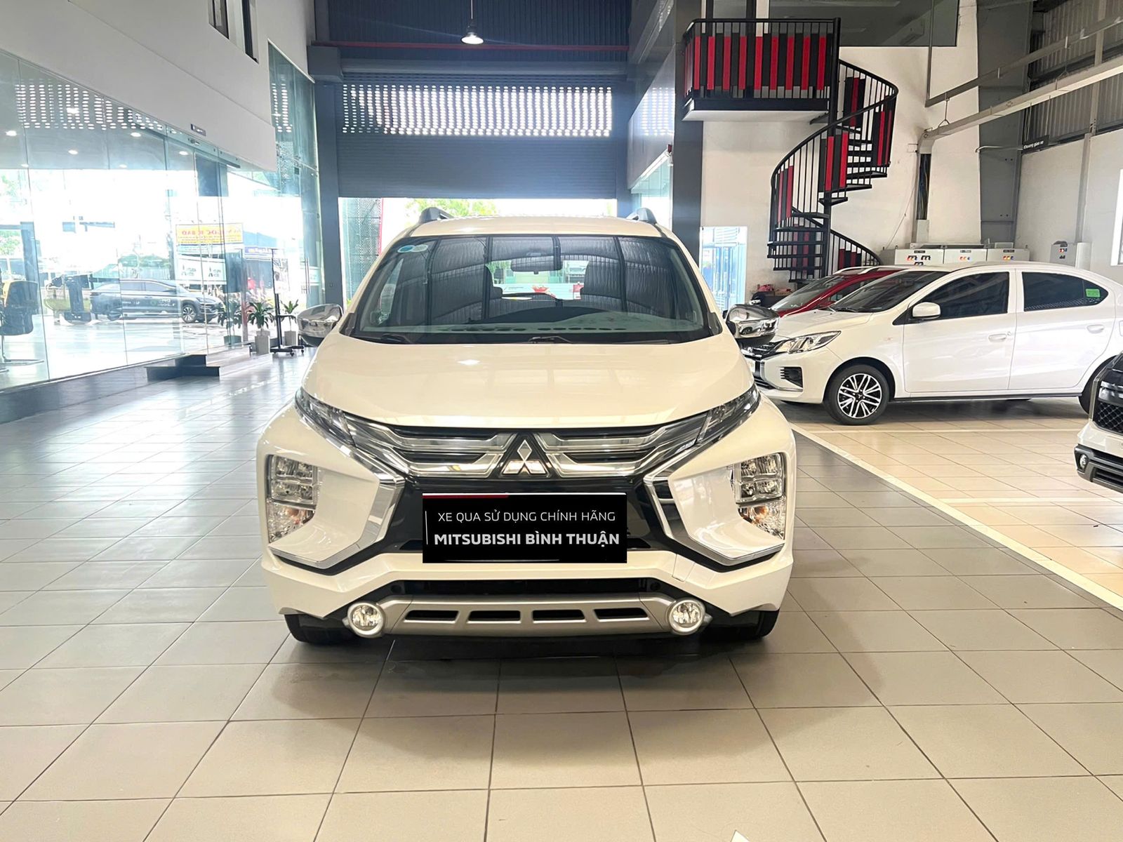 Hình ảnh xe XPANDER AT 2020 ~ GIÁ HƠN 400TR - XE CHUẨN , MÀU TRẮNG