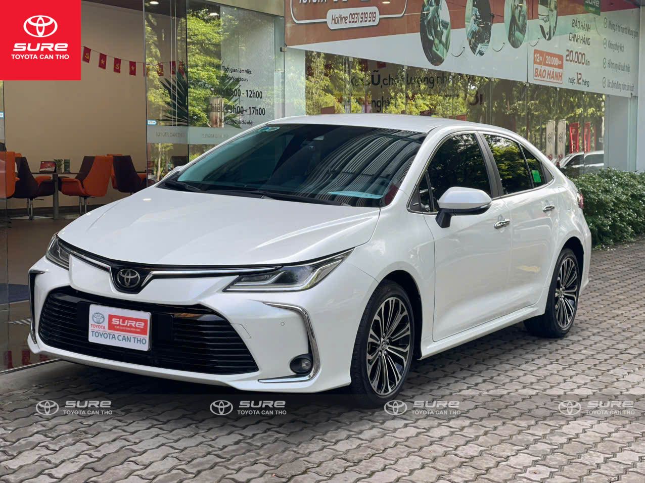 Hình ảnh xe TOYOTA COROLLA ALTIS 1.8V (CVT) 2022 - 27.000 Km