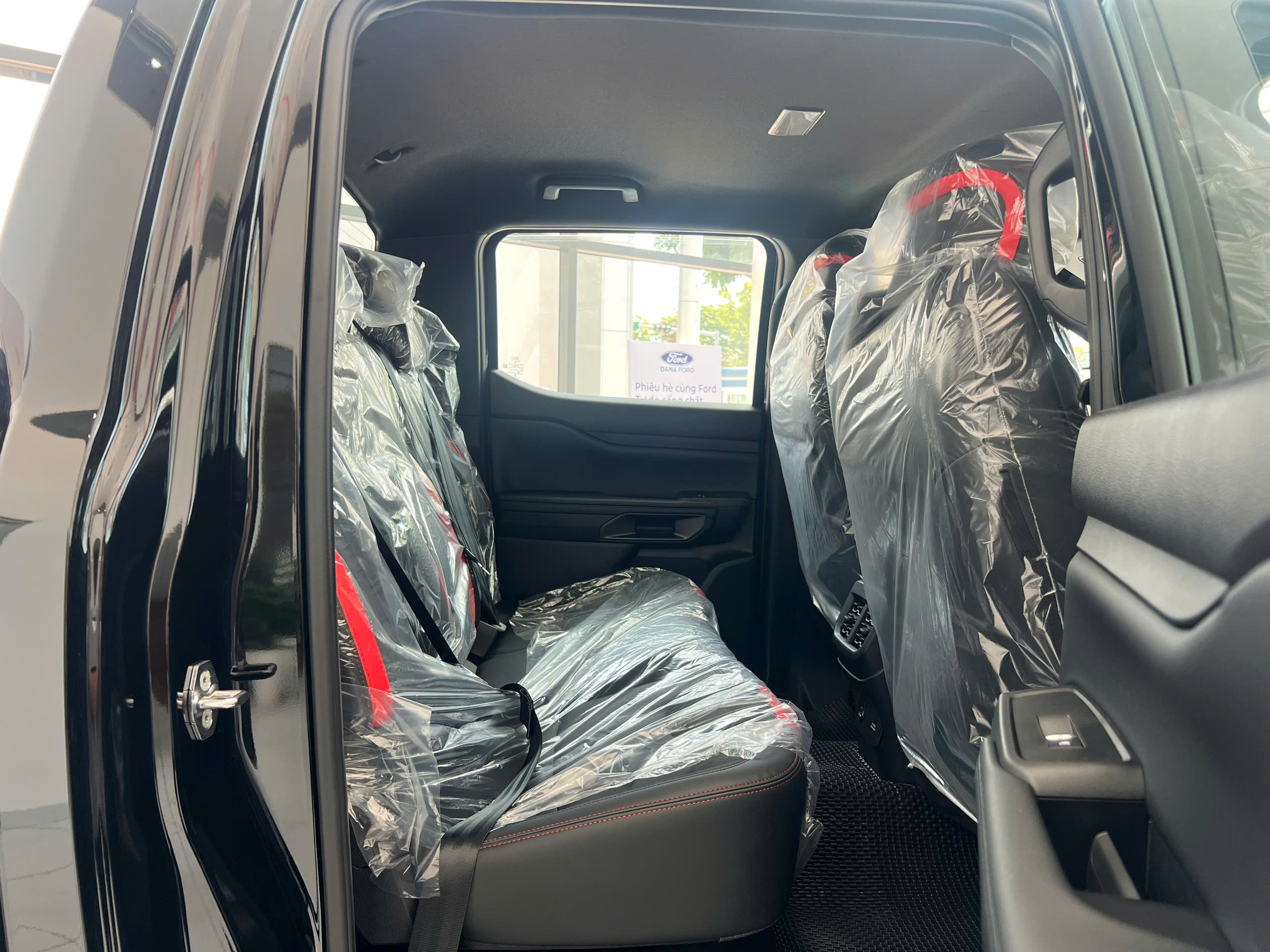 Hình ảnh xe FORD RANGER RAPTOR 10AT 4X4 2025 ĐEN