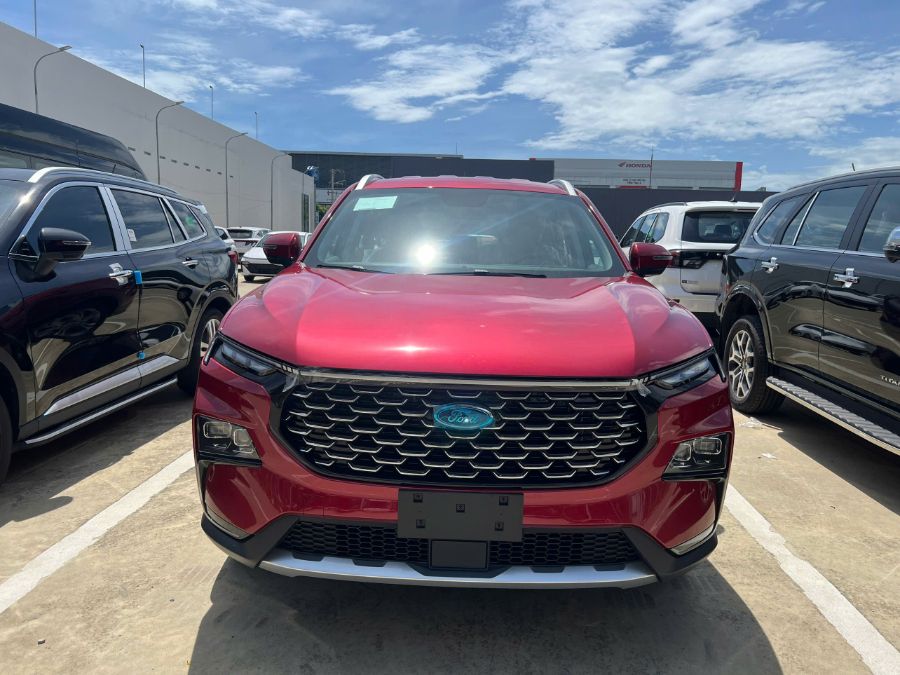 Hình ảnh xe FORD TERRITORY 1.5L 7AT 4x2 TREND 2025 ĐỎ