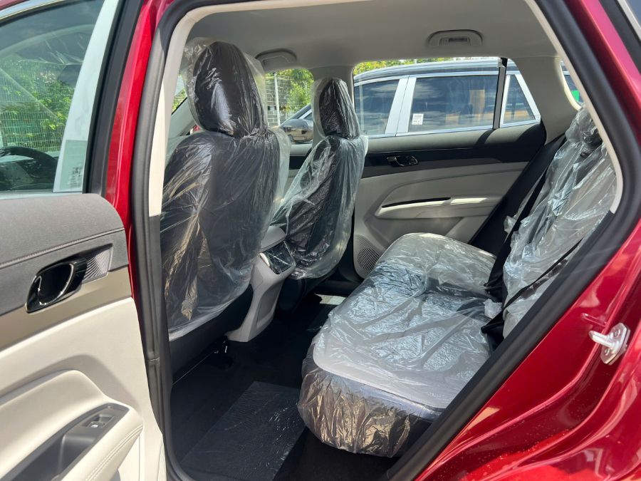 Hình ảnh xe FORD TERRITORY 1.5L 7AT 4x2 TREND 2025 ĐỎ