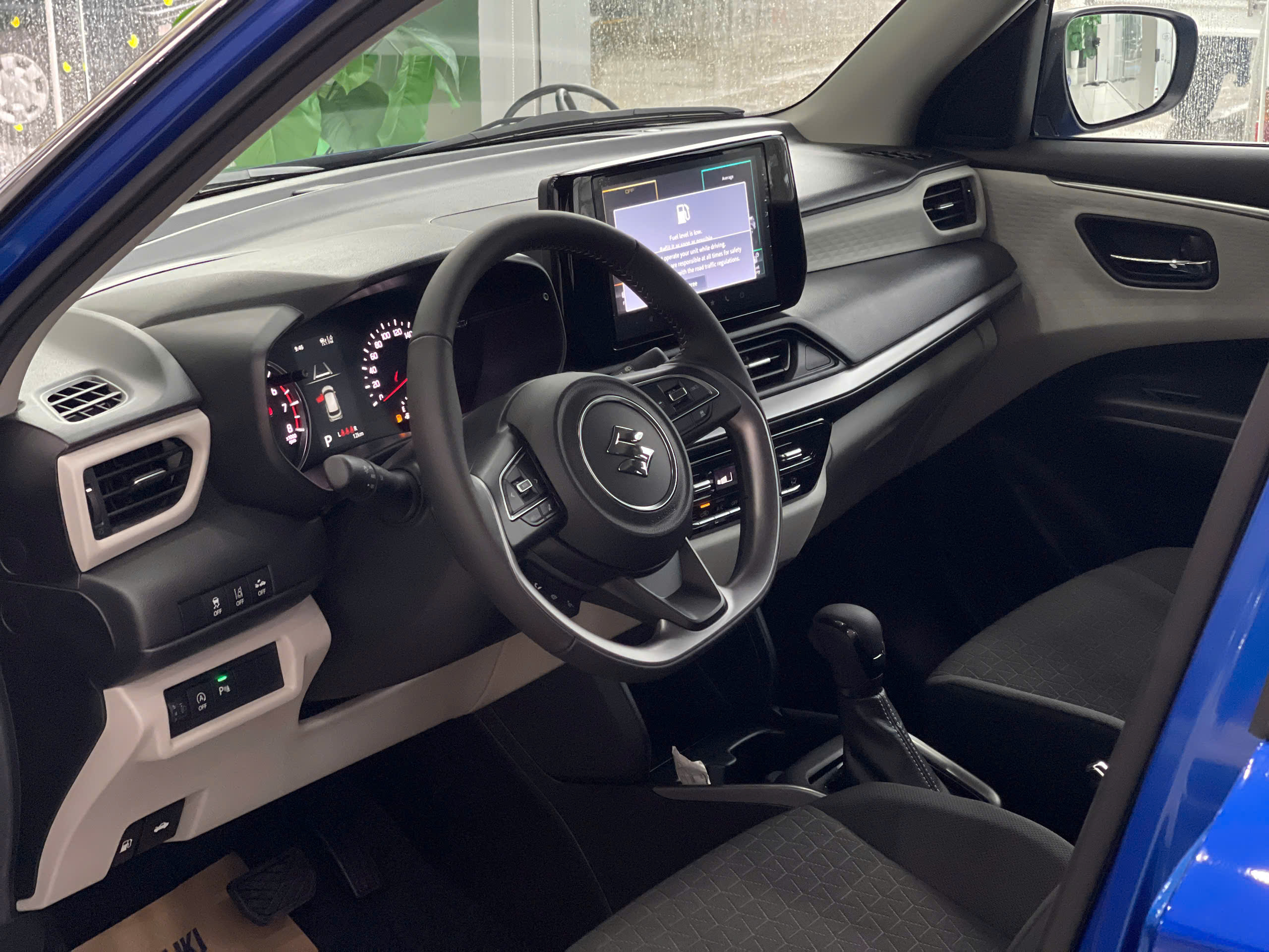 Hình ảnh xe Suzuki Swift Hybrid 2025 nhập Nhật Bản - Màu xanh - full ADAS