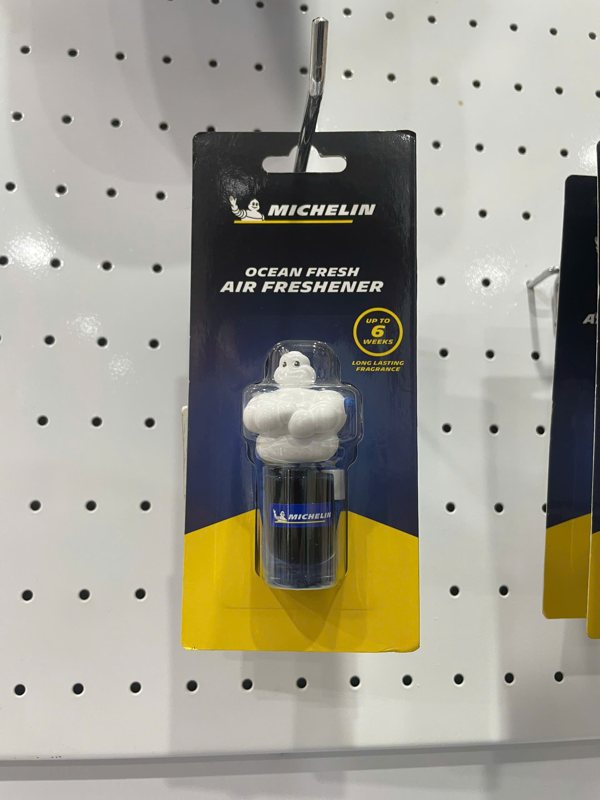 Hình ảnh xe Nước Hoa oto Michelin