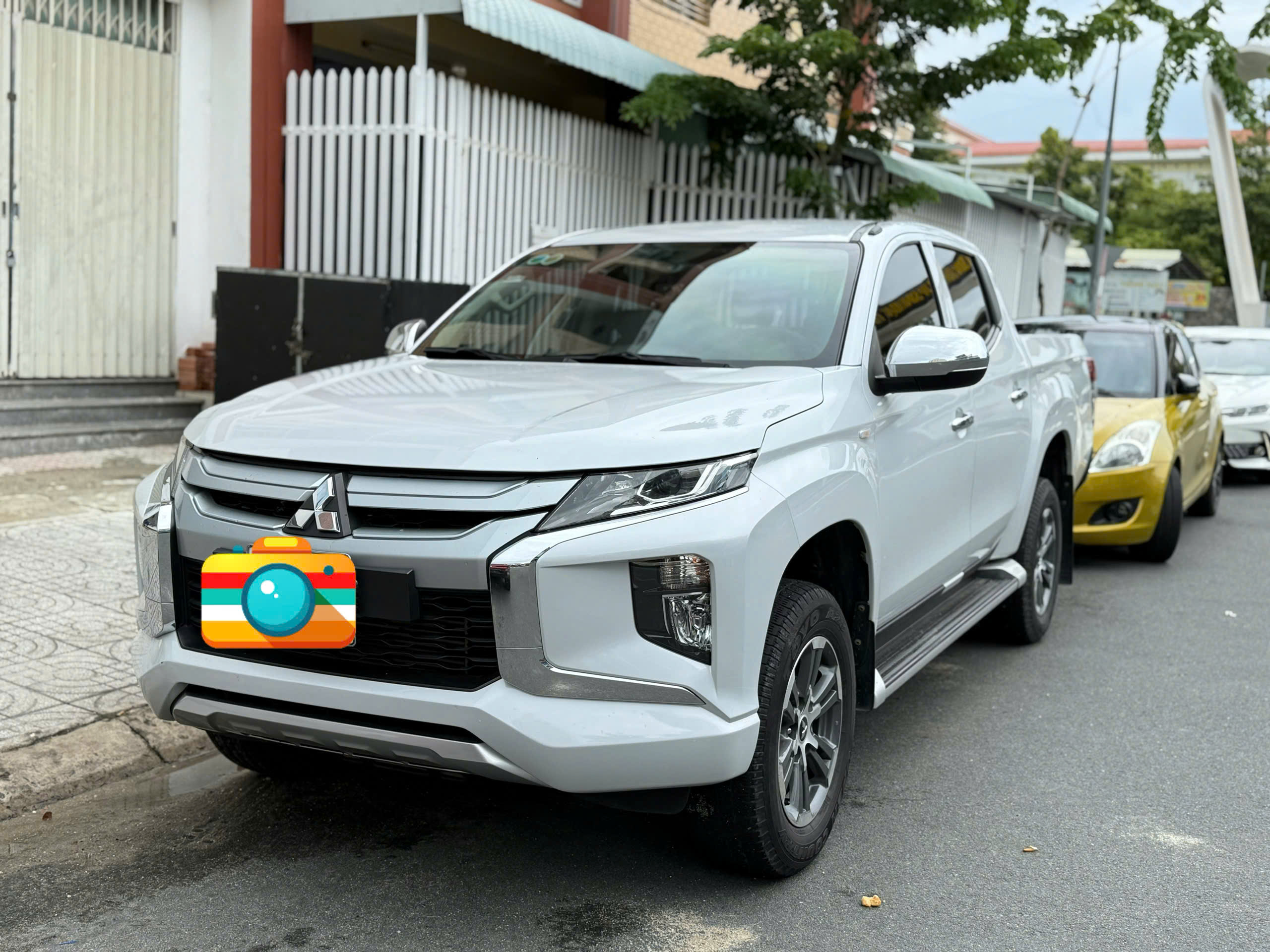 Hình ảnh xe Mitsubishi Triton GLX 2.4L AT 2021 - 77.000km