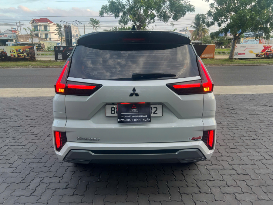 Hình ảnh xe XPANDER PREMIUM 2023 - MÀU TRẮNG - XE Làm thêm HƠN 30TRIỆU Phụ Kiện