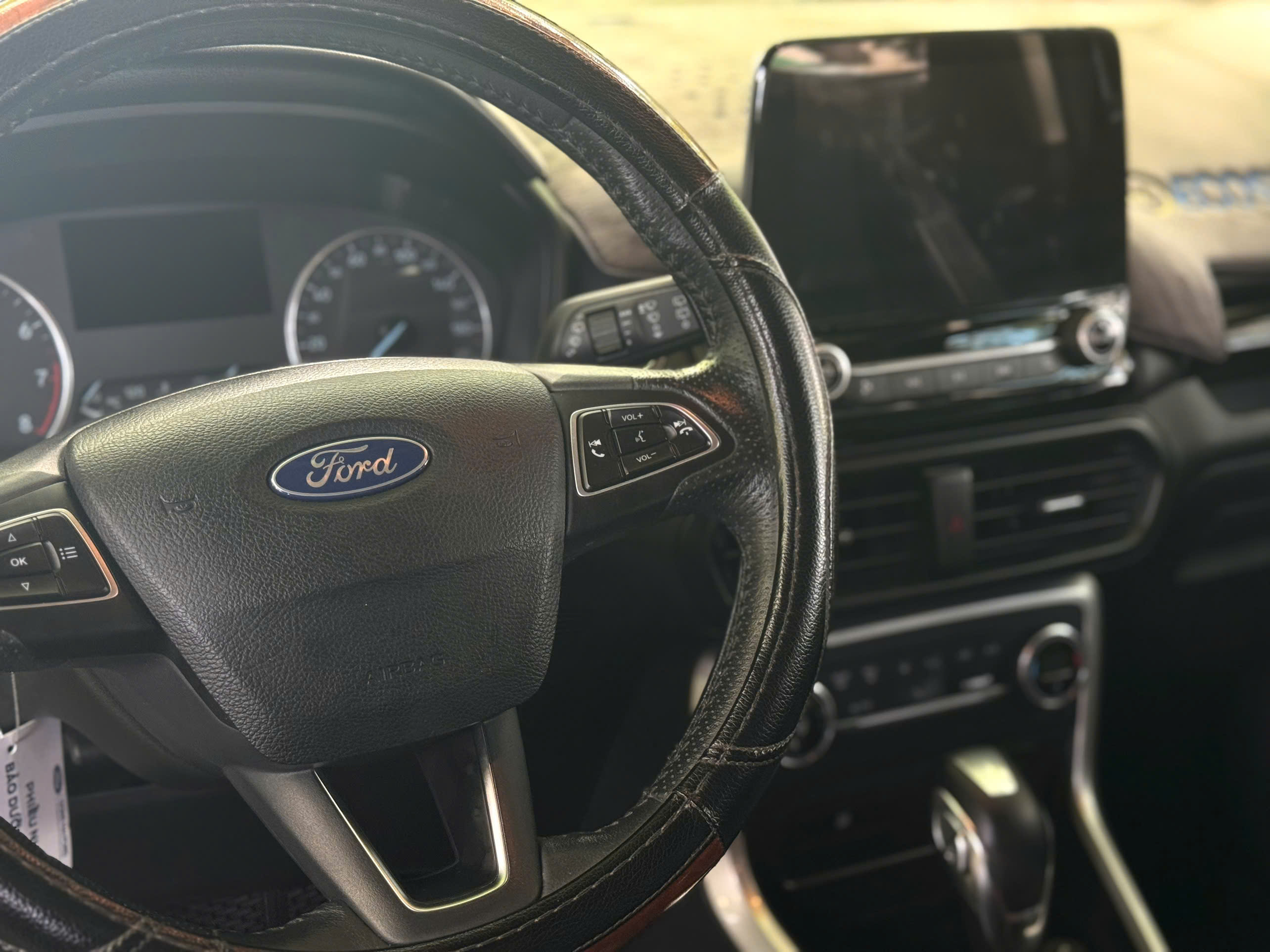 Hình ảnh xe FORD ECOSPORT TITANIUM