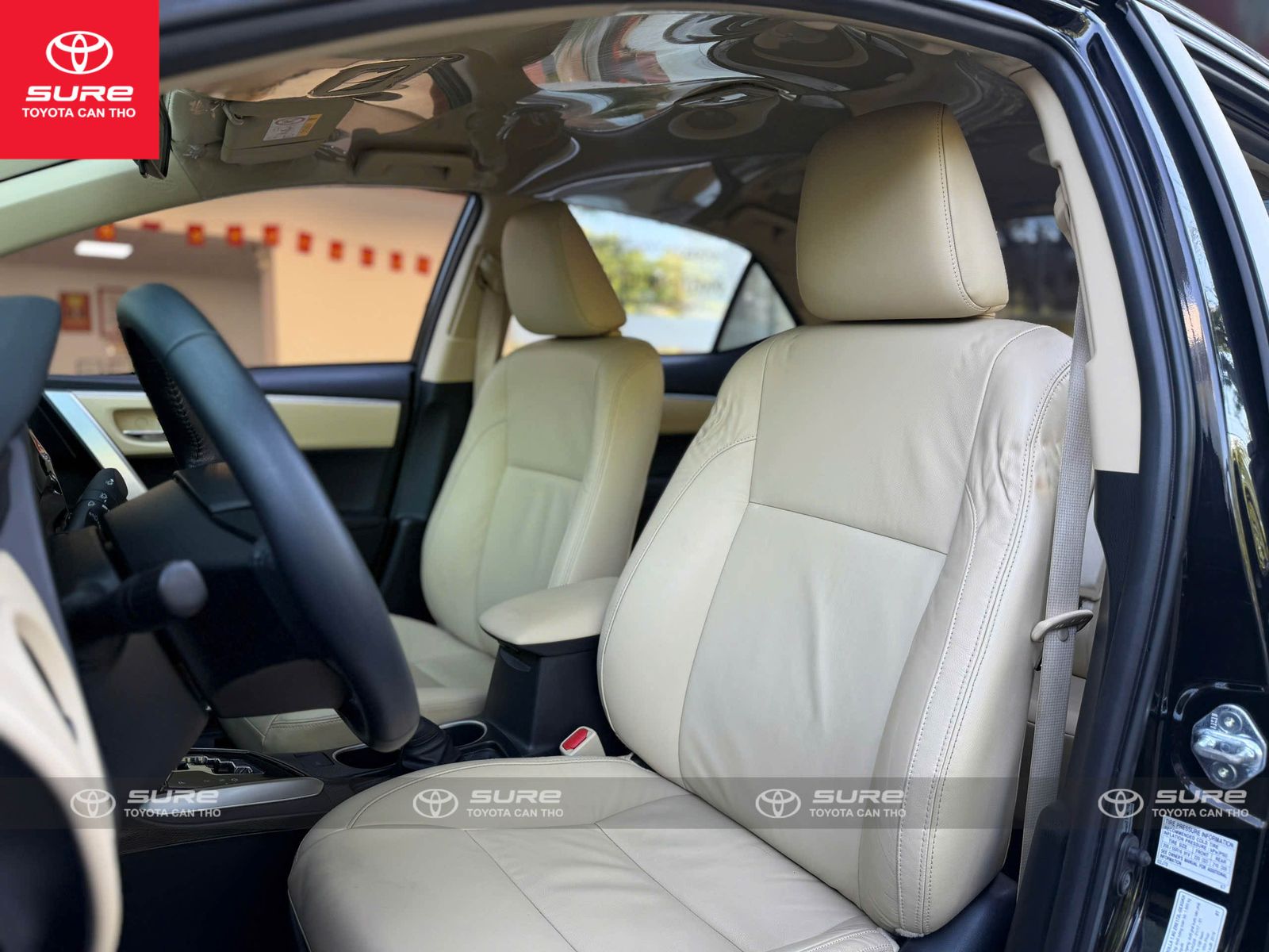 Hình ảnh xe TOYOTA COROLLA ALTIS 1.8G (CVT) 2019 - 53,000 Km